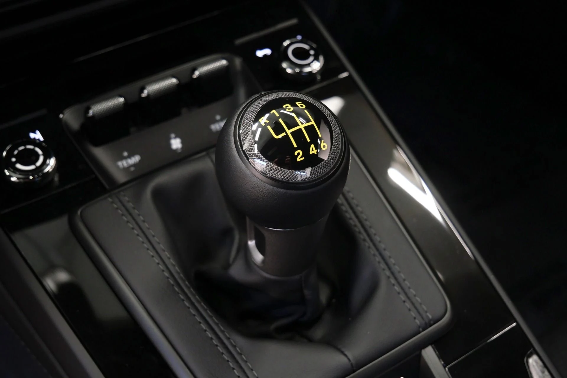 mph014_758029130_Used_2026_Porsche_911_GT_3_Touring_Lightweight_Package_Delivery_Miles_6_Speed_Manual_1766434916_0e3b87b36b