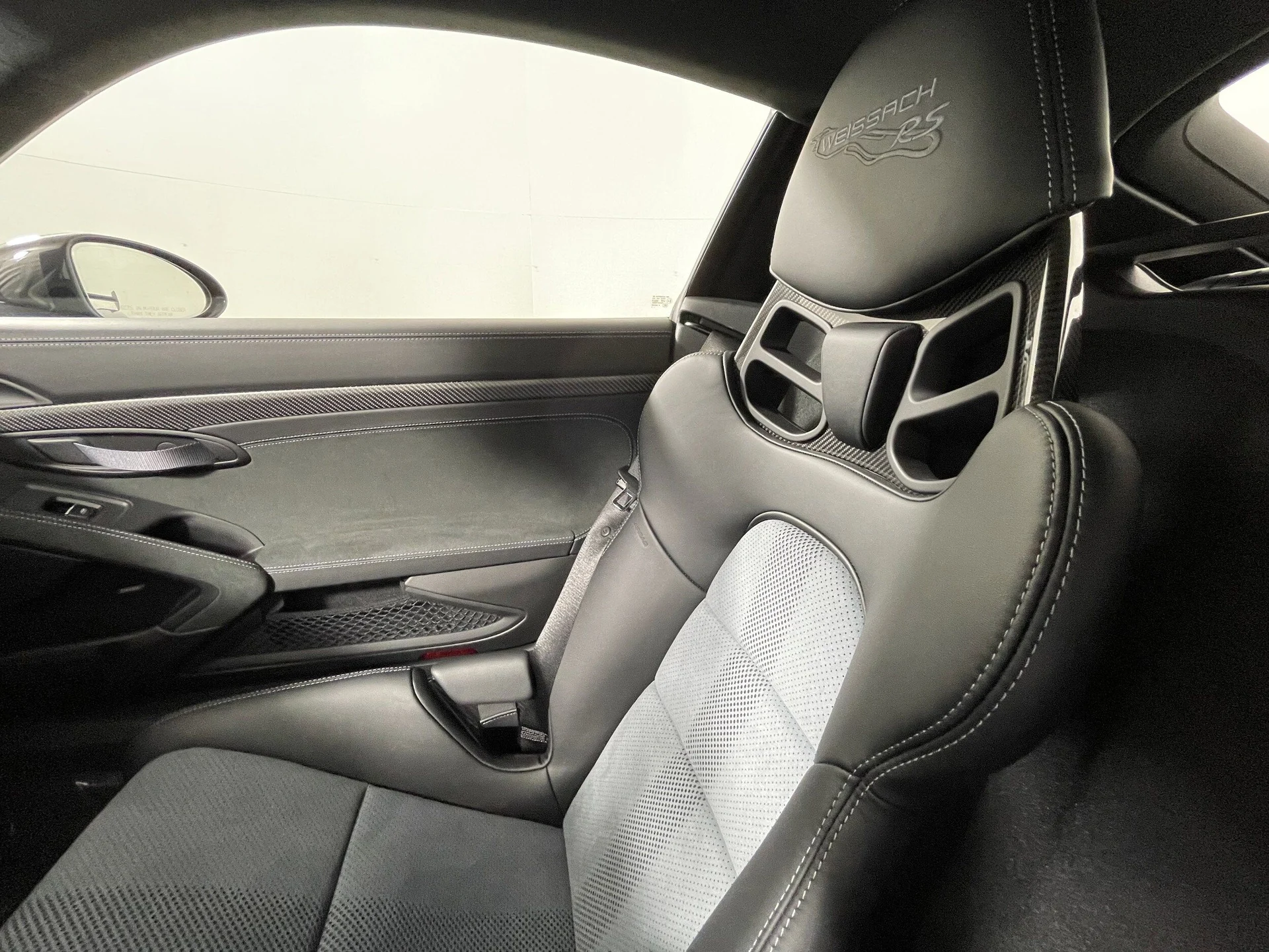 mph014_759016774_b405e9e02491f7f1fb3bdef00fa27cf7x_d1b4b92004