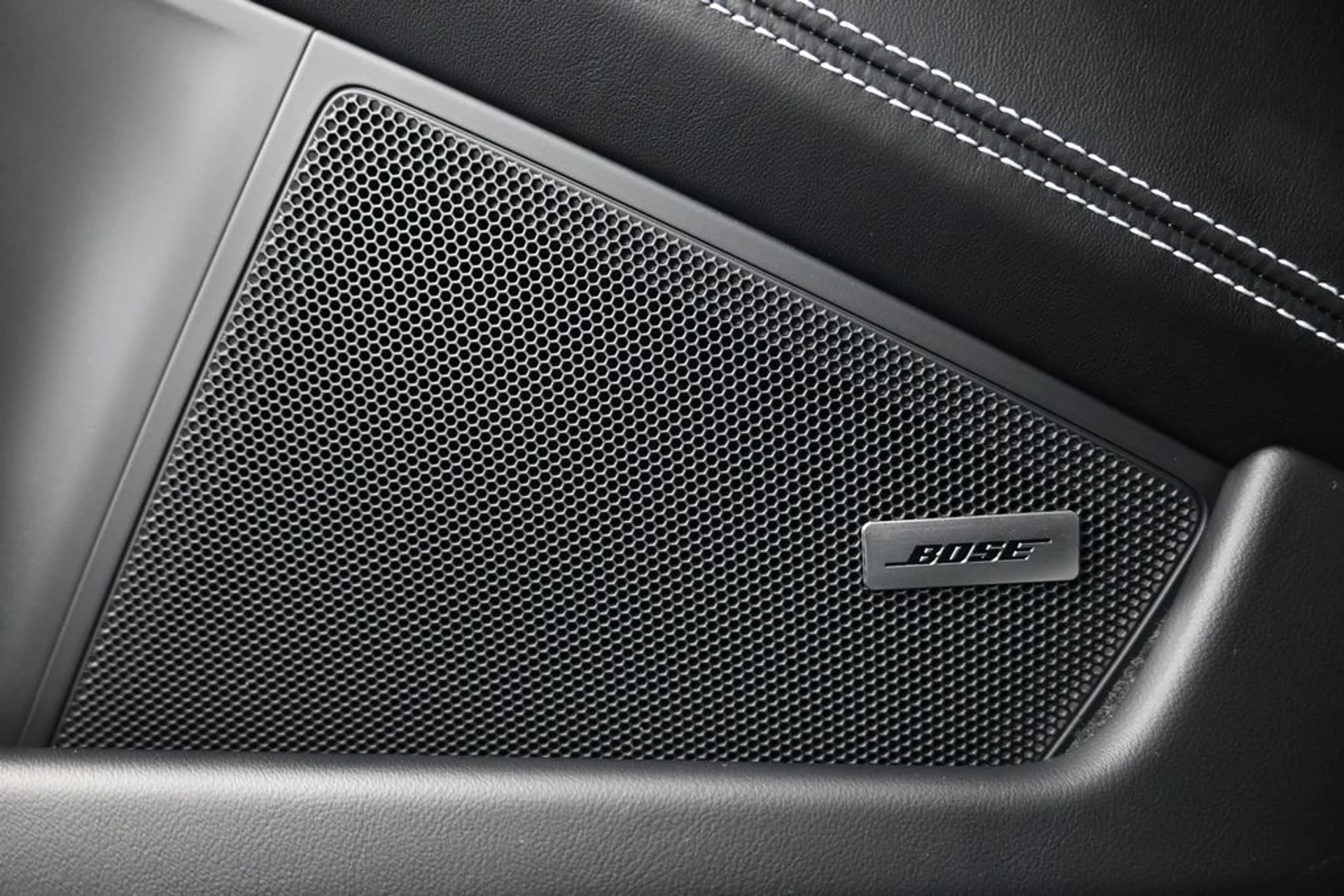 mph014_760940698_593f5b661b0869ea9a38e05daaafa5c4x_276e83015f