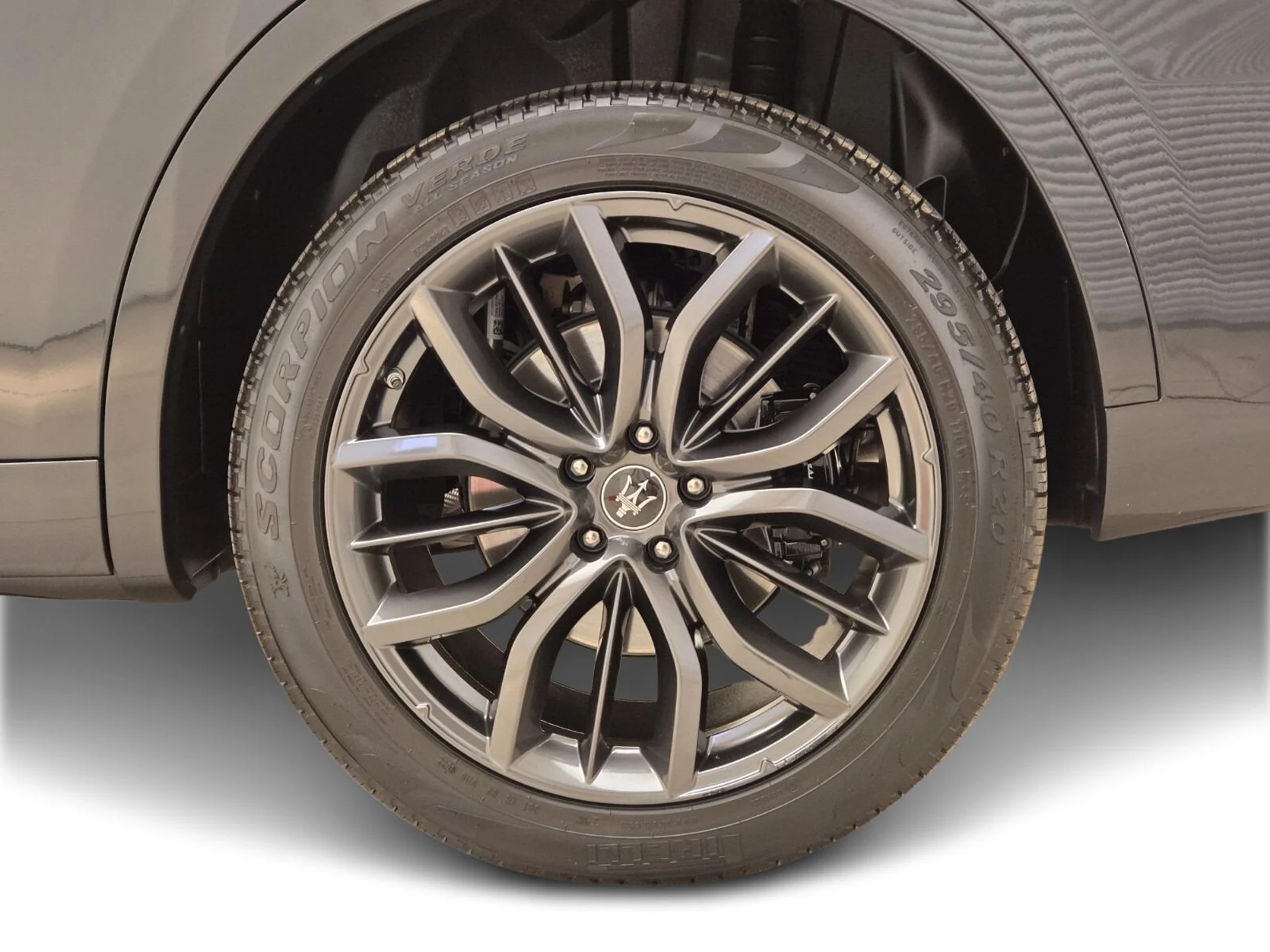 mph014_763172860_Used_2022_Maserati_Levante_Modena_1763535779_f6951f8a3f