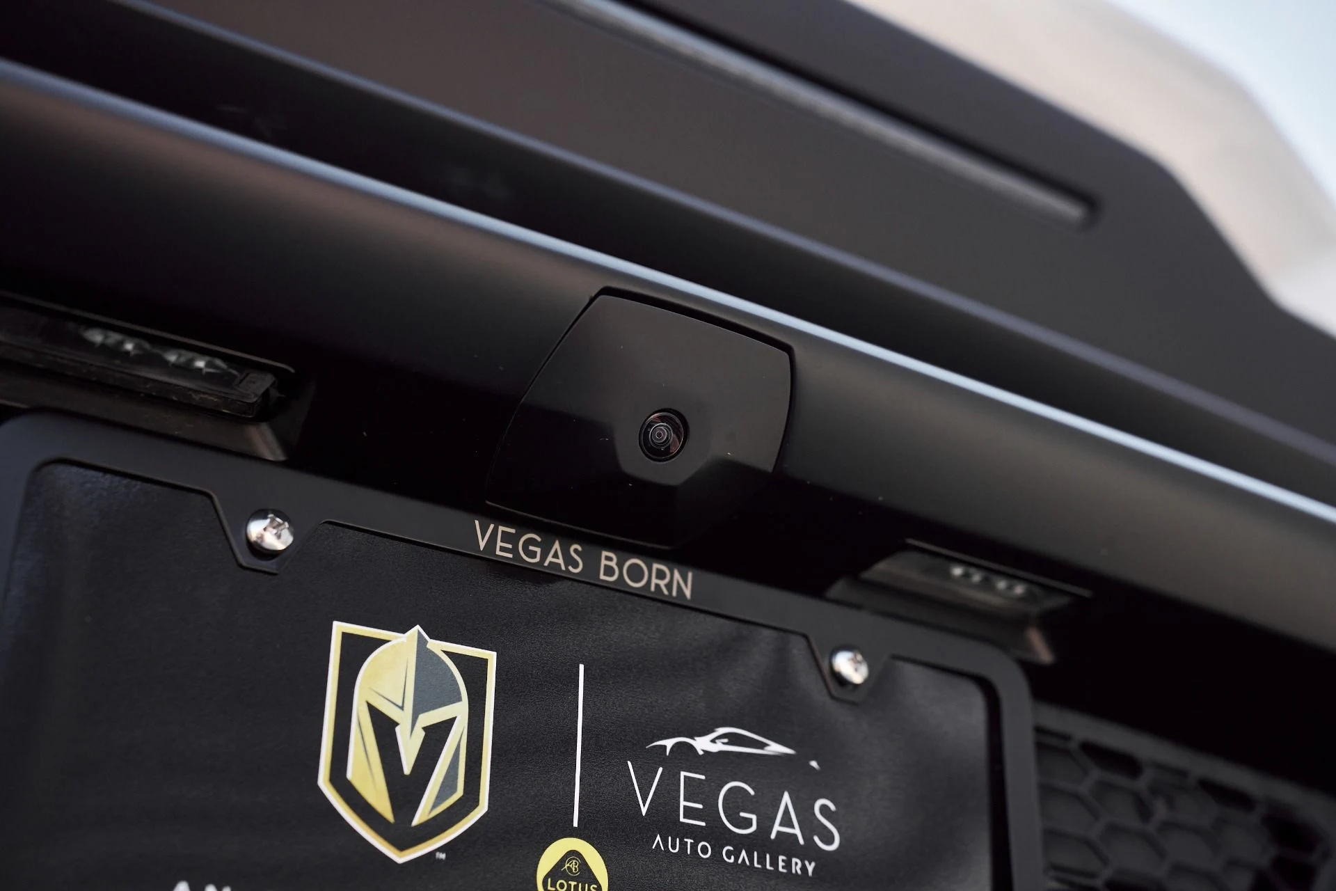 mph014_7642766_Used_2023_Lamborghini_Huracan_Base_1764123543_6b996c0ad8