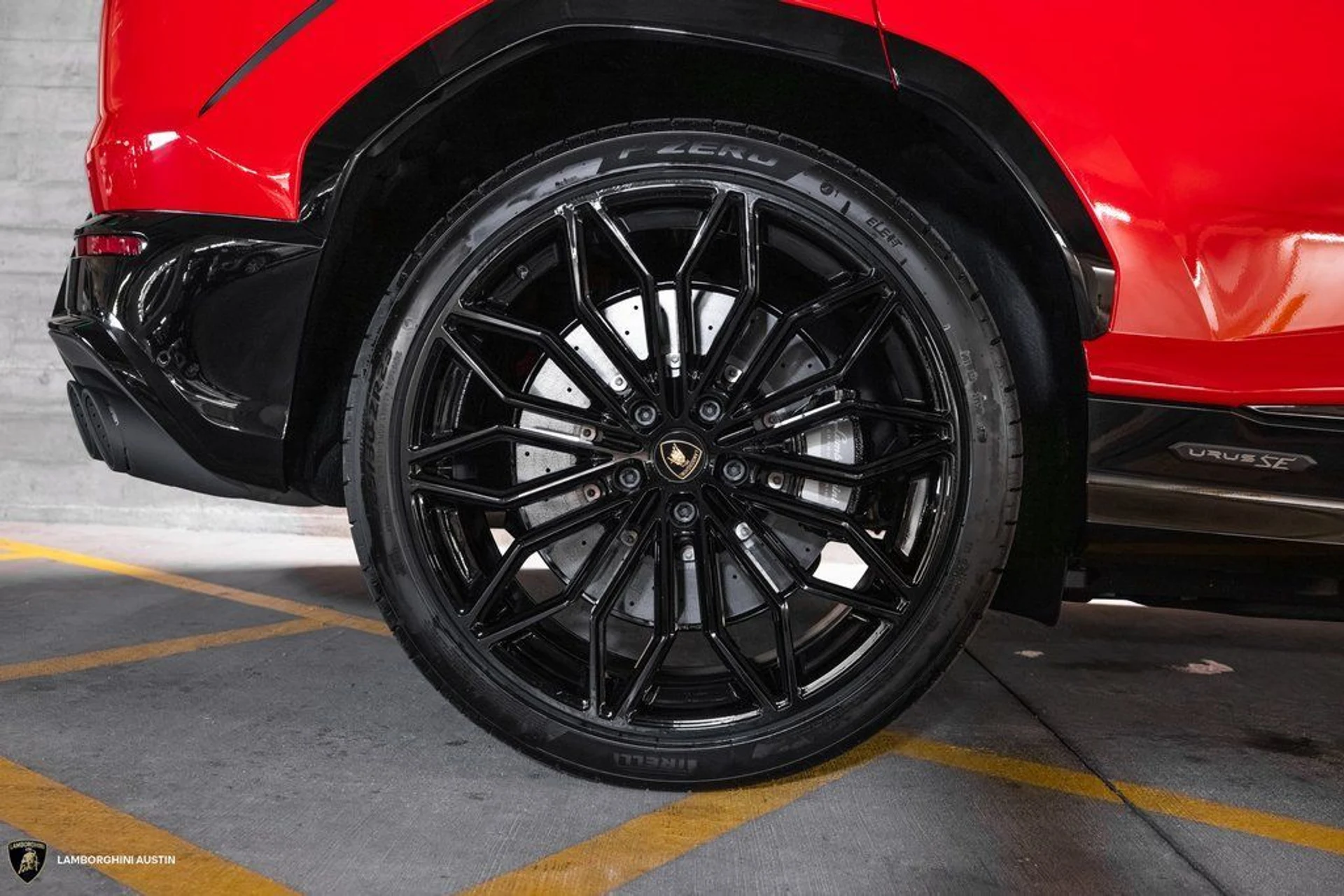 mph014_764329022_7b54065b1c26398abf5cabcb22014327x_a8b5594aed