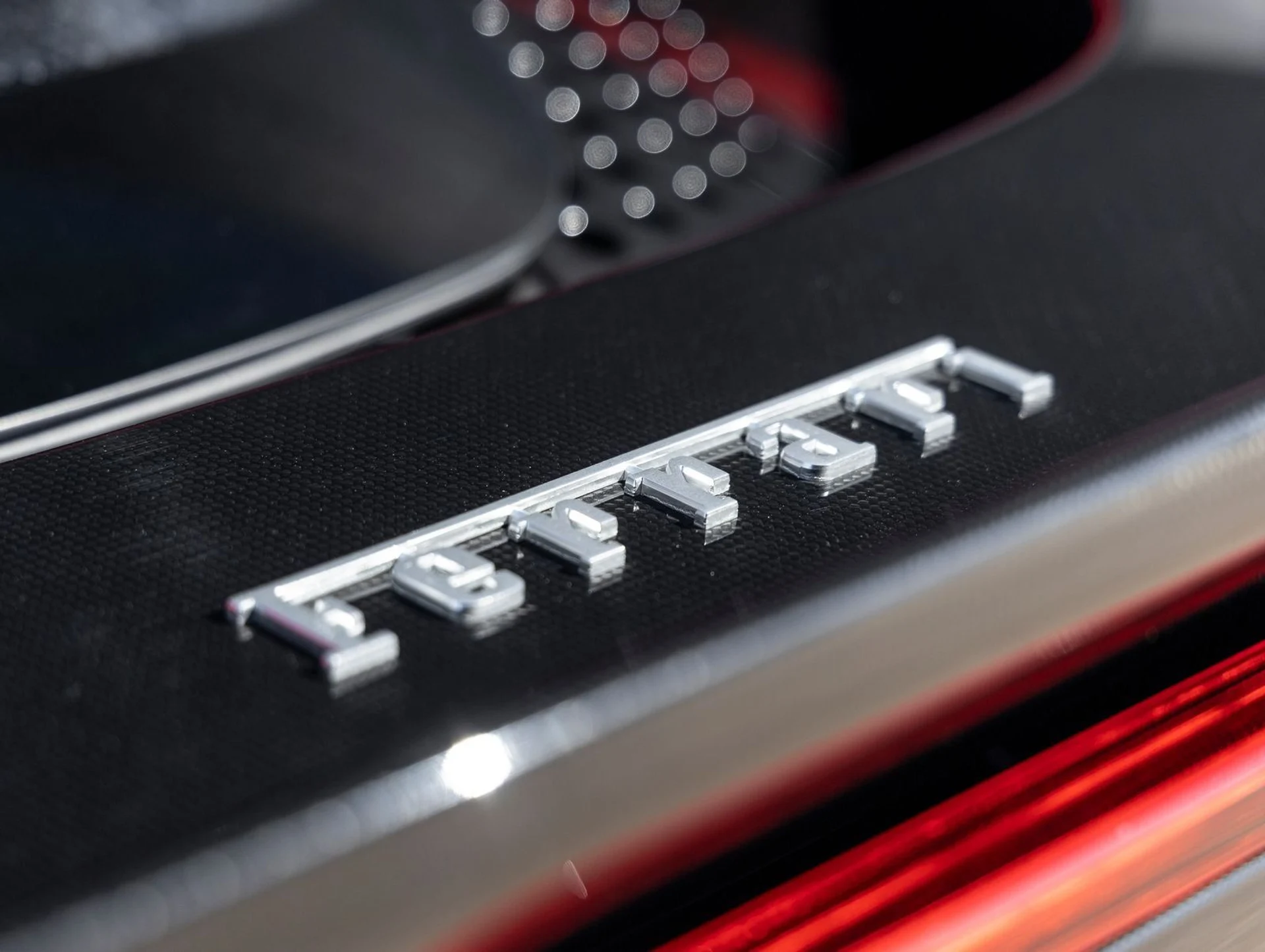 mph014_764936112_15_865b265640