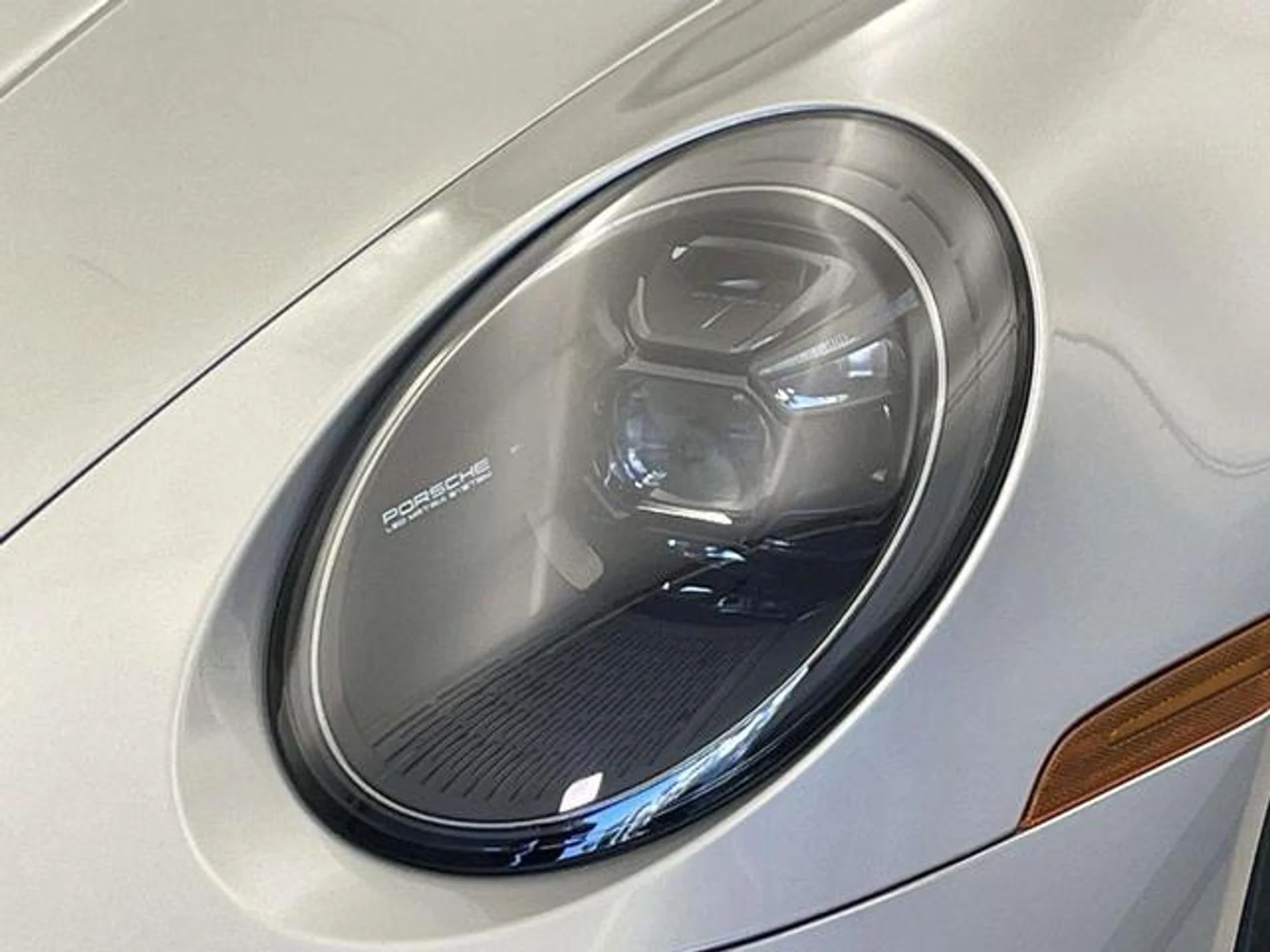 mph014_779168013_BF_58_Nx_6_AO_Sc93_Dqs_Uz_XRHJ_Ny_PE_91d58ee793