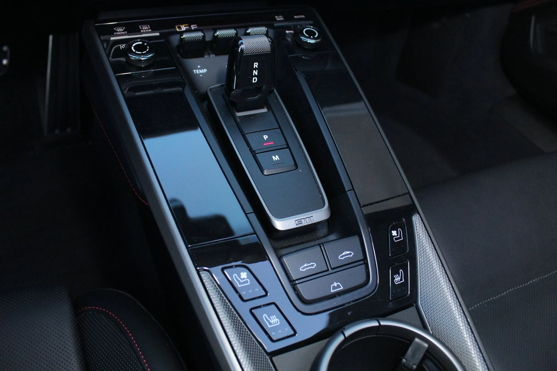 mph014_783491702_050bb556fa730188a326b78dc51bad21x_97ebe18888