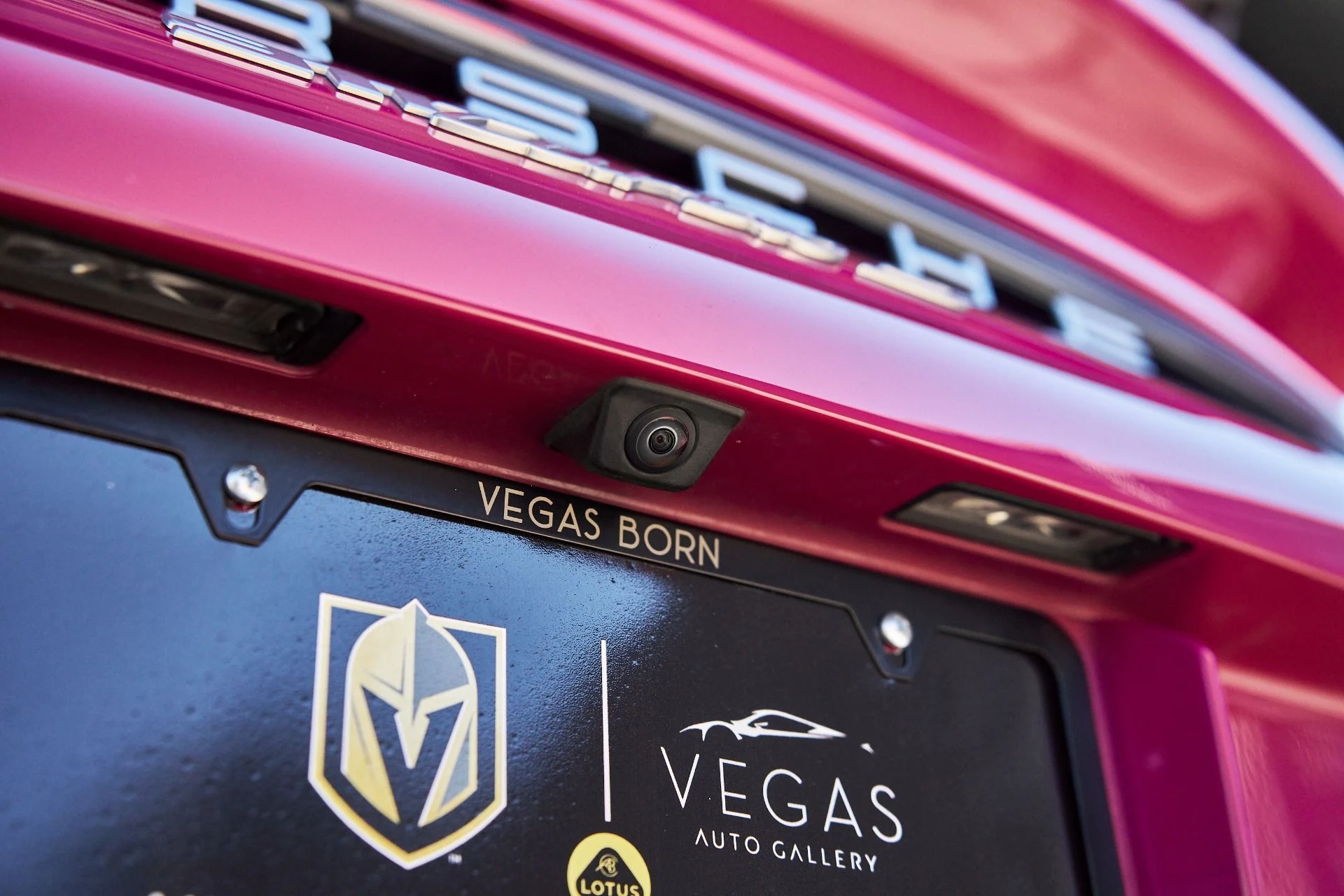 mph014_792137739_Used_2023_Porsche_911_Turbo_1762568117_0a8ded3e20