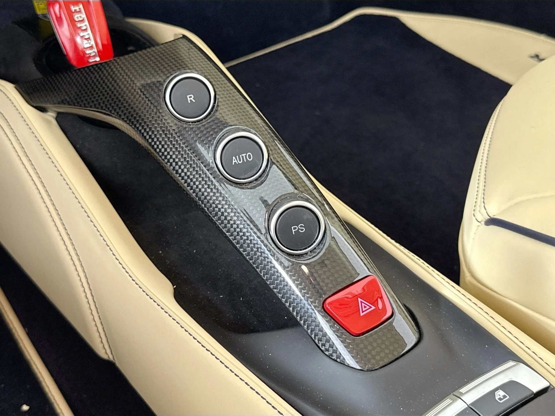 mph014_795198320_f13a6ed039f595d34a19f1ee0c6a2d62_827761c1d3