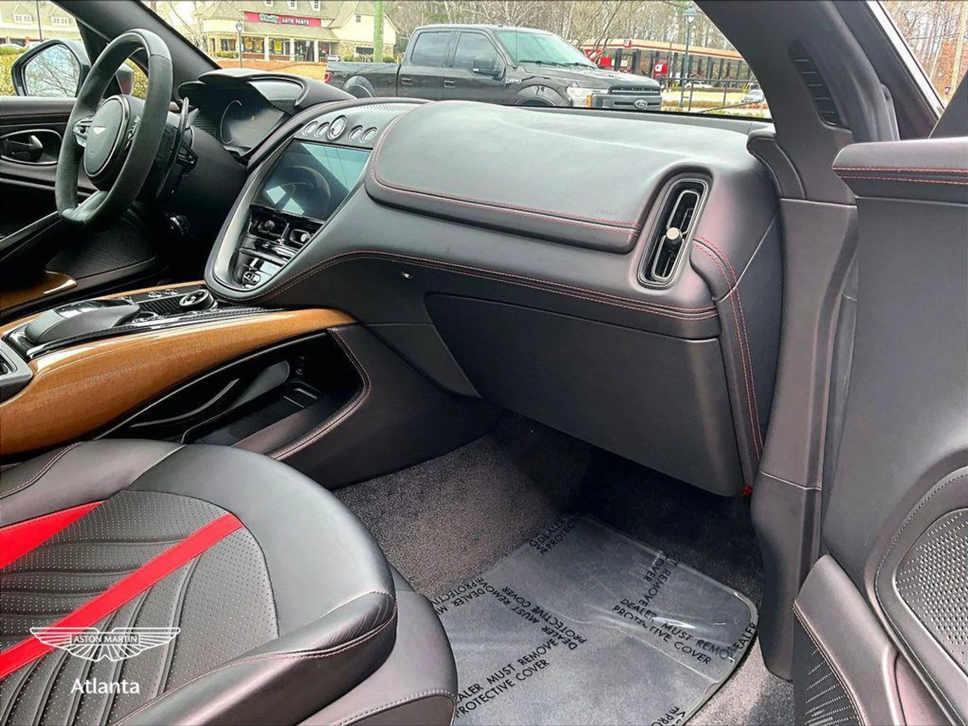 mph014_800407878_quz6i_Rxn1_Q_Qg_Rl_Pz_VC_Argxww7o_c8af88224f