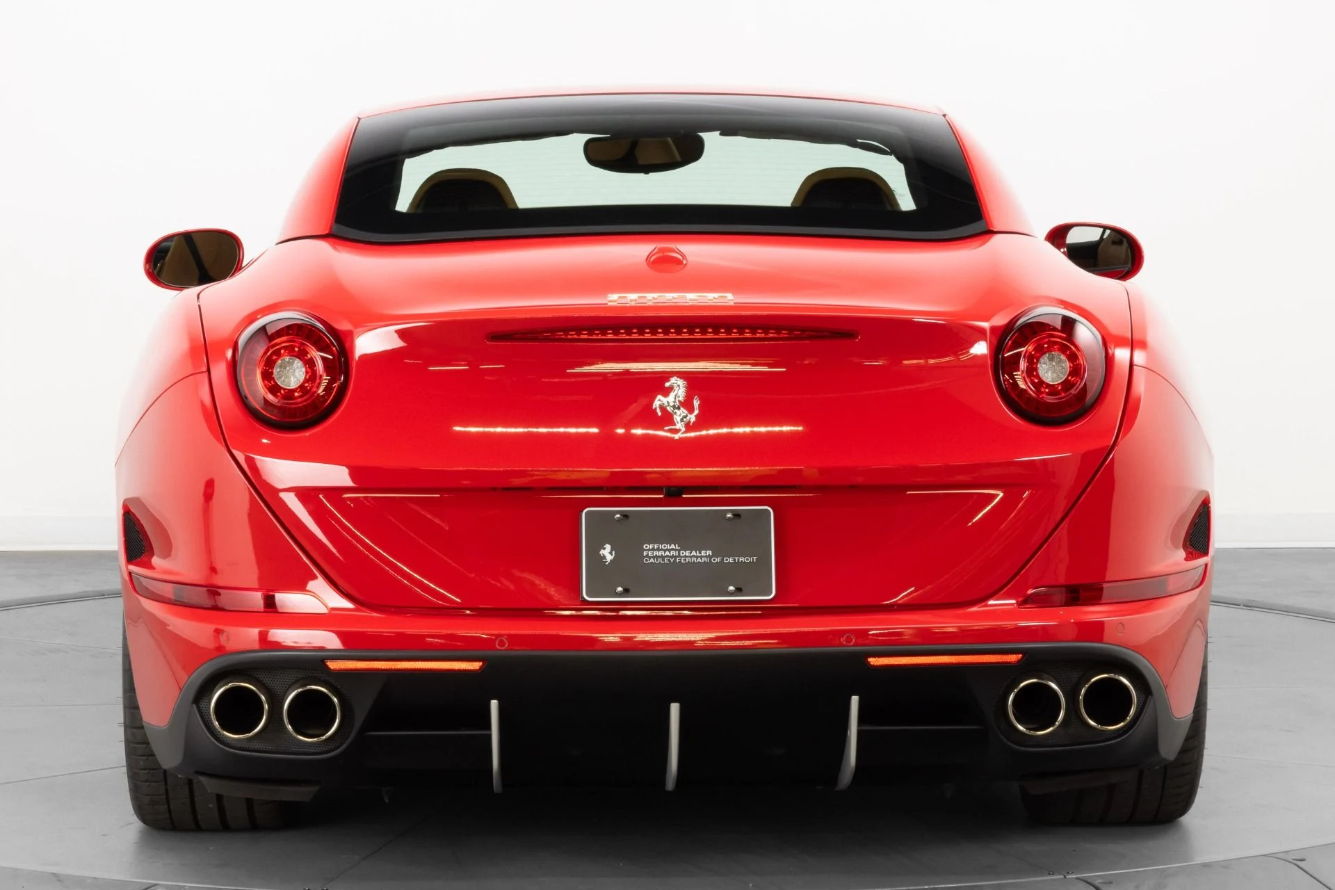 mph014_803774918_Used_2017_Ferrari_California_T_1784583649_94d8418789
