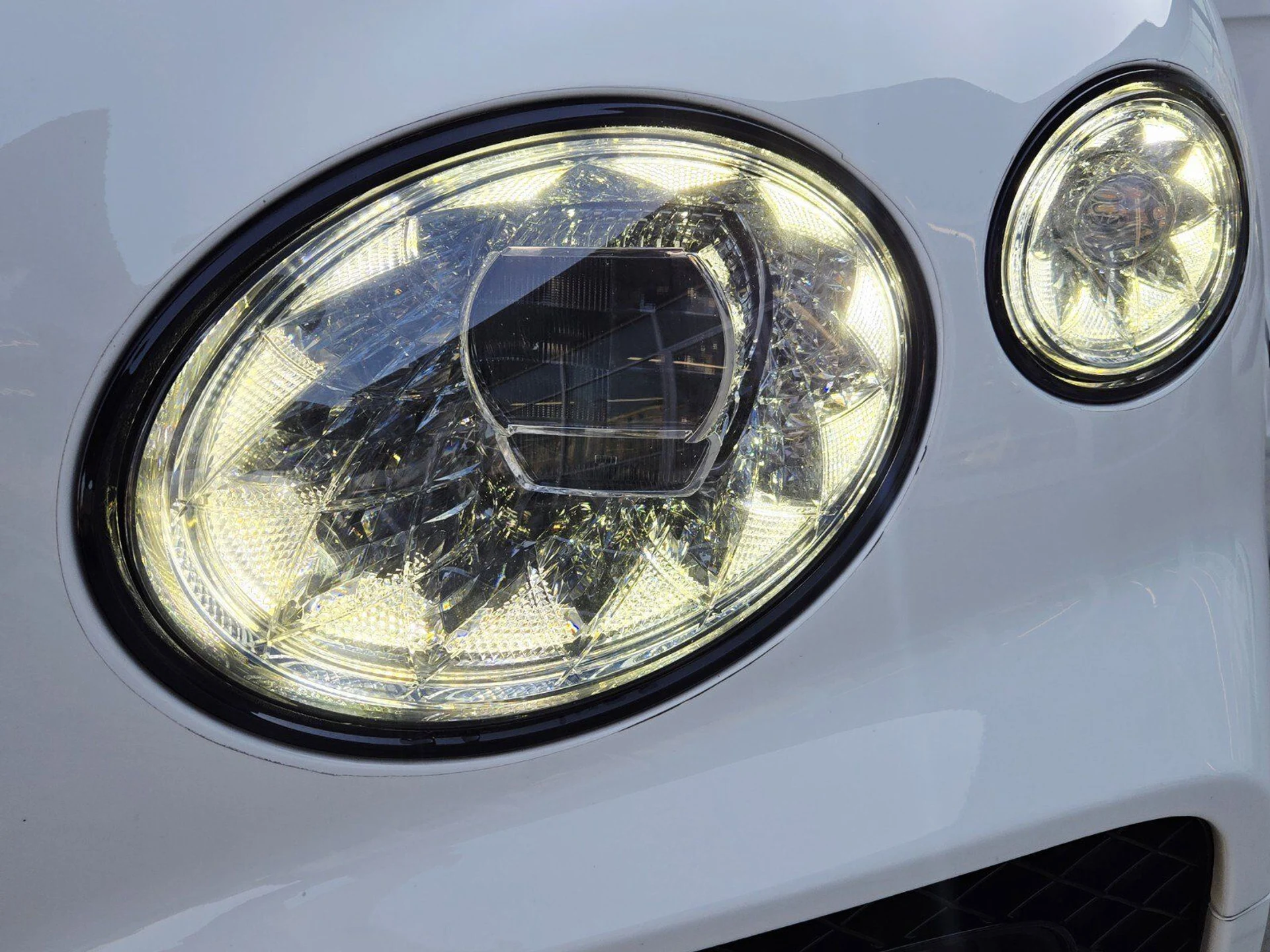 mph014_807151453_da74e2ca1d5409d21d4f138d7c43aa8ax_14c18a81d4