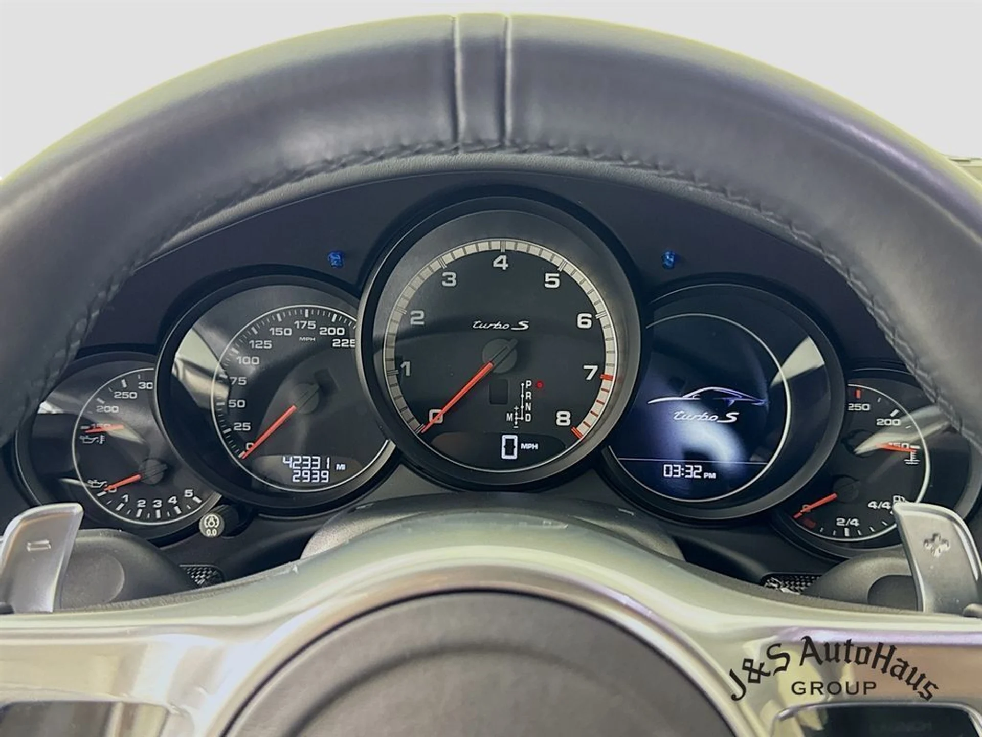 mph014_807243794_loa6s585i9ujr0nitr74cec0c6o7_5d9c91d7e0