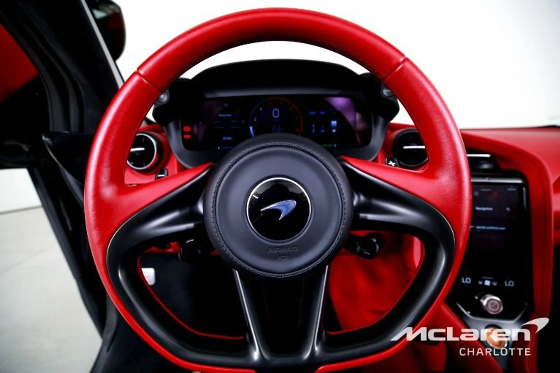 mph014_809576165_Used_2025_Mc_Laren_750_S_Spider_d84bc38168