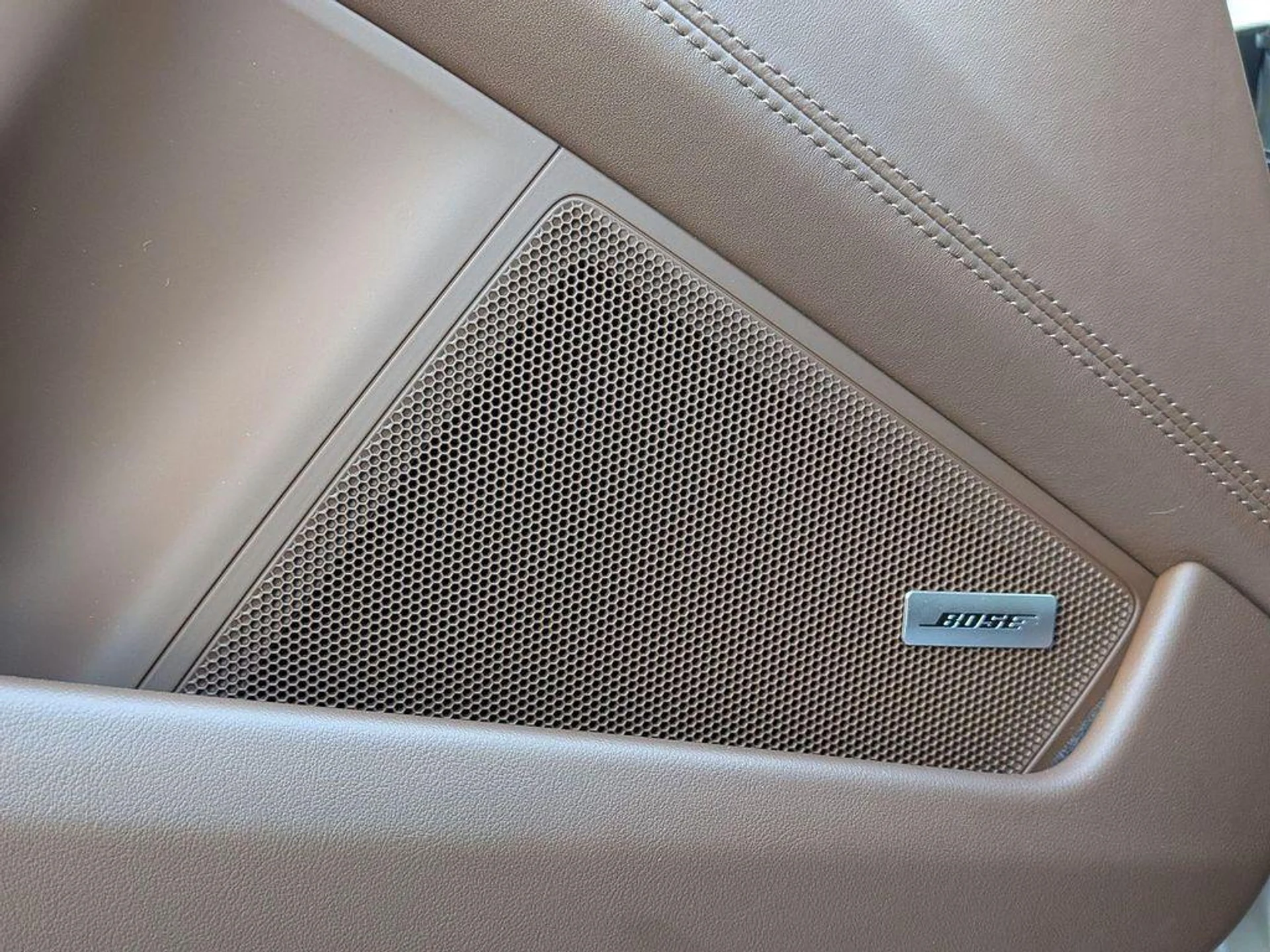 mph014_815916192_8_Nz_ON_Le9l_Z6a_Yj4_J_Yp_Vi_XDTFUWM_352cc2e0bb