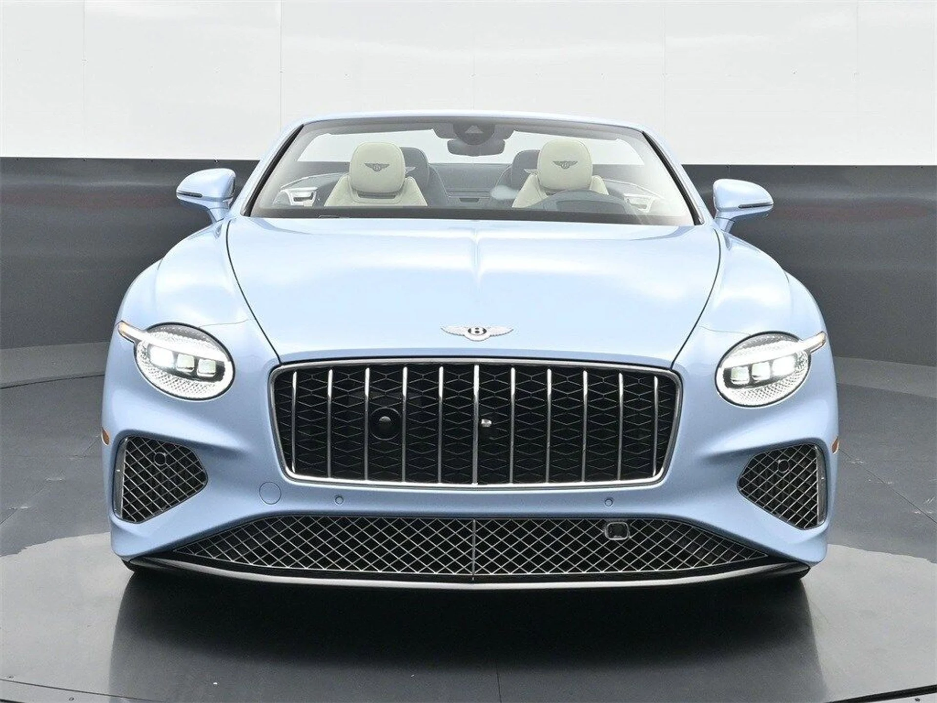 mph014_817147783_a18162526ada01a3f42679953389d721x_aec3106d2d