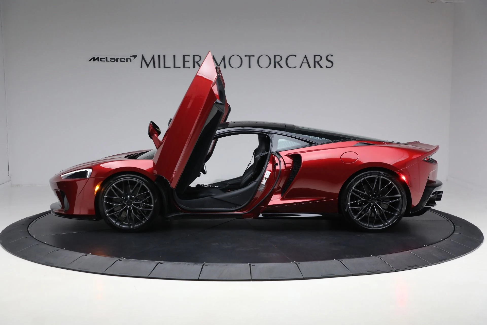 mph014_828735289_New_2025_Mc_Laren_GTS_Tech_Lux_2f2cf64ebf