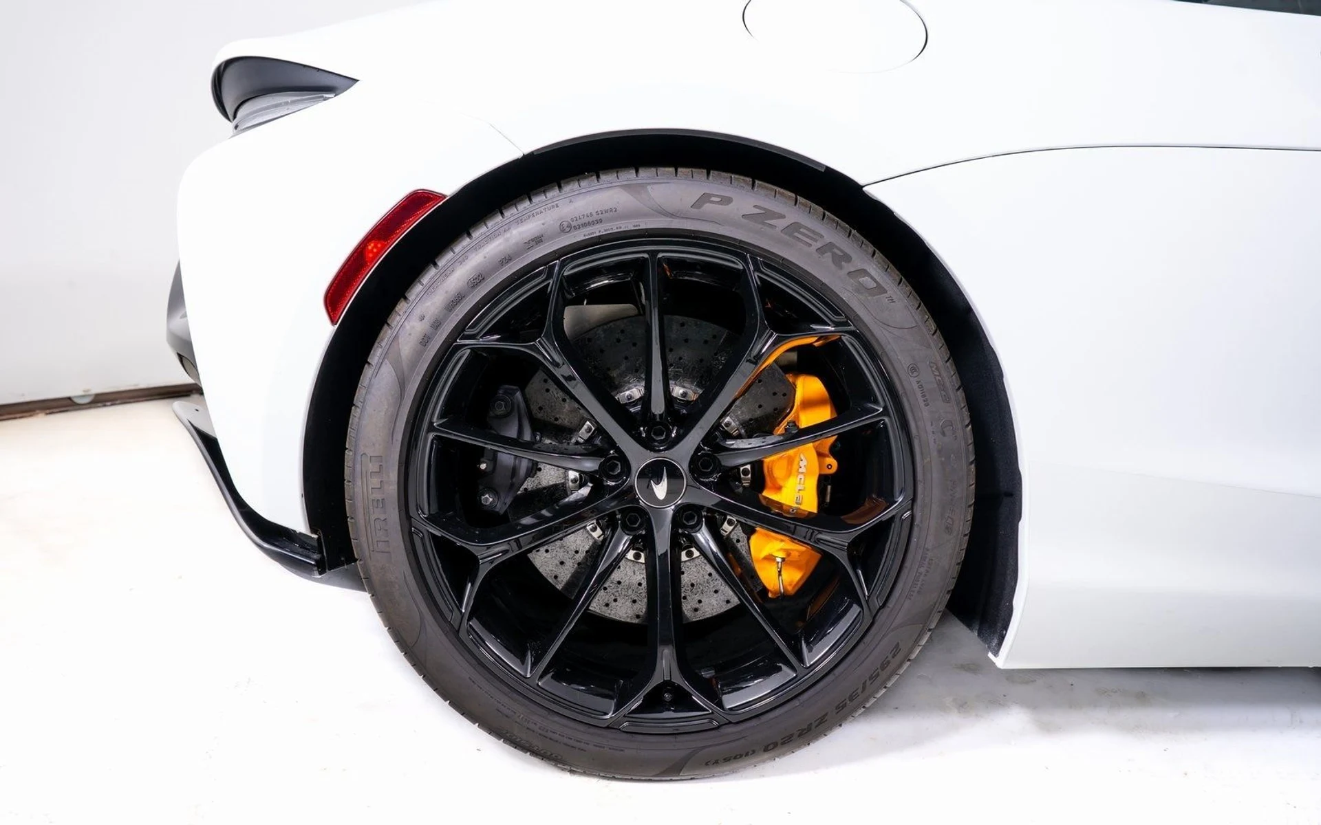 mph014_82896233_226491341ead5ee82fc60d04697c7c81x_385748eda9