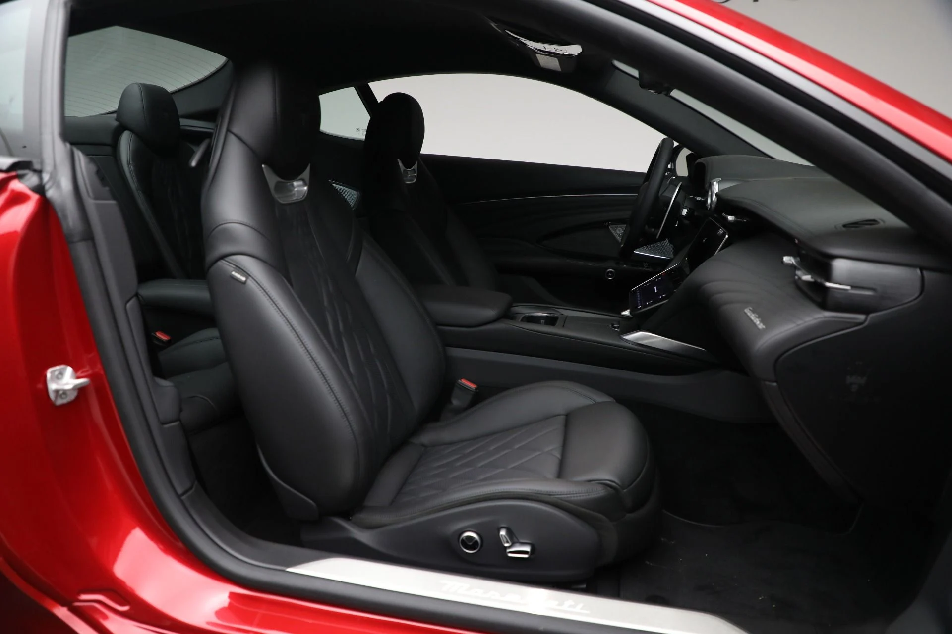 mph014_830088110_New_2024_Maserati_Gran_Turismo_Modena_e90ad067d1