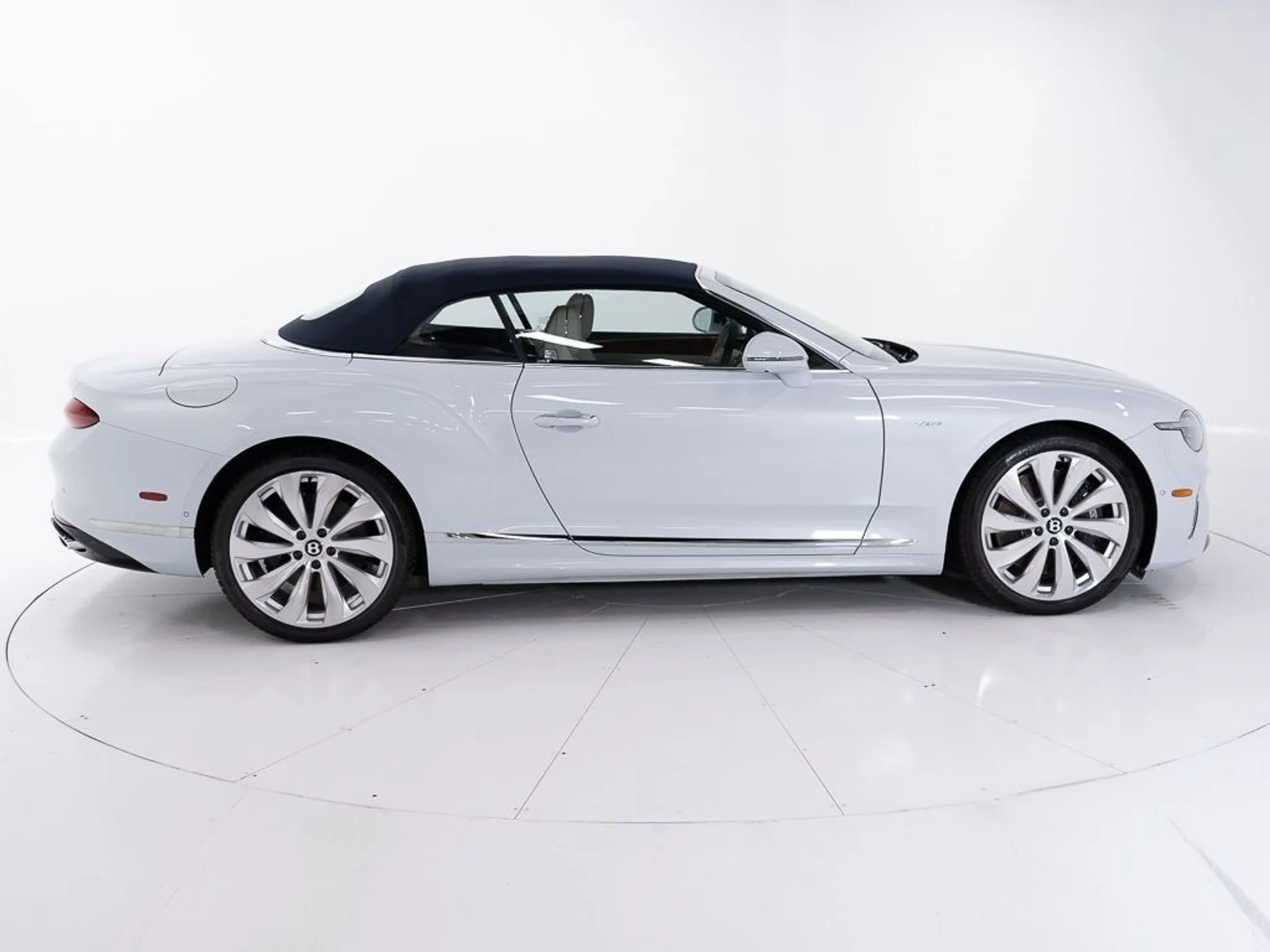 mph014_833139623_9d81230d88b74ccd0ea095c63a7f70a1_8f09590669