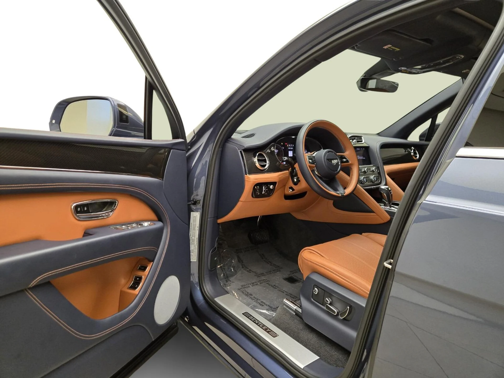 mph014_833523050_Used_2022_Bentley_Bentayga_V8_1770273840_61236b5457