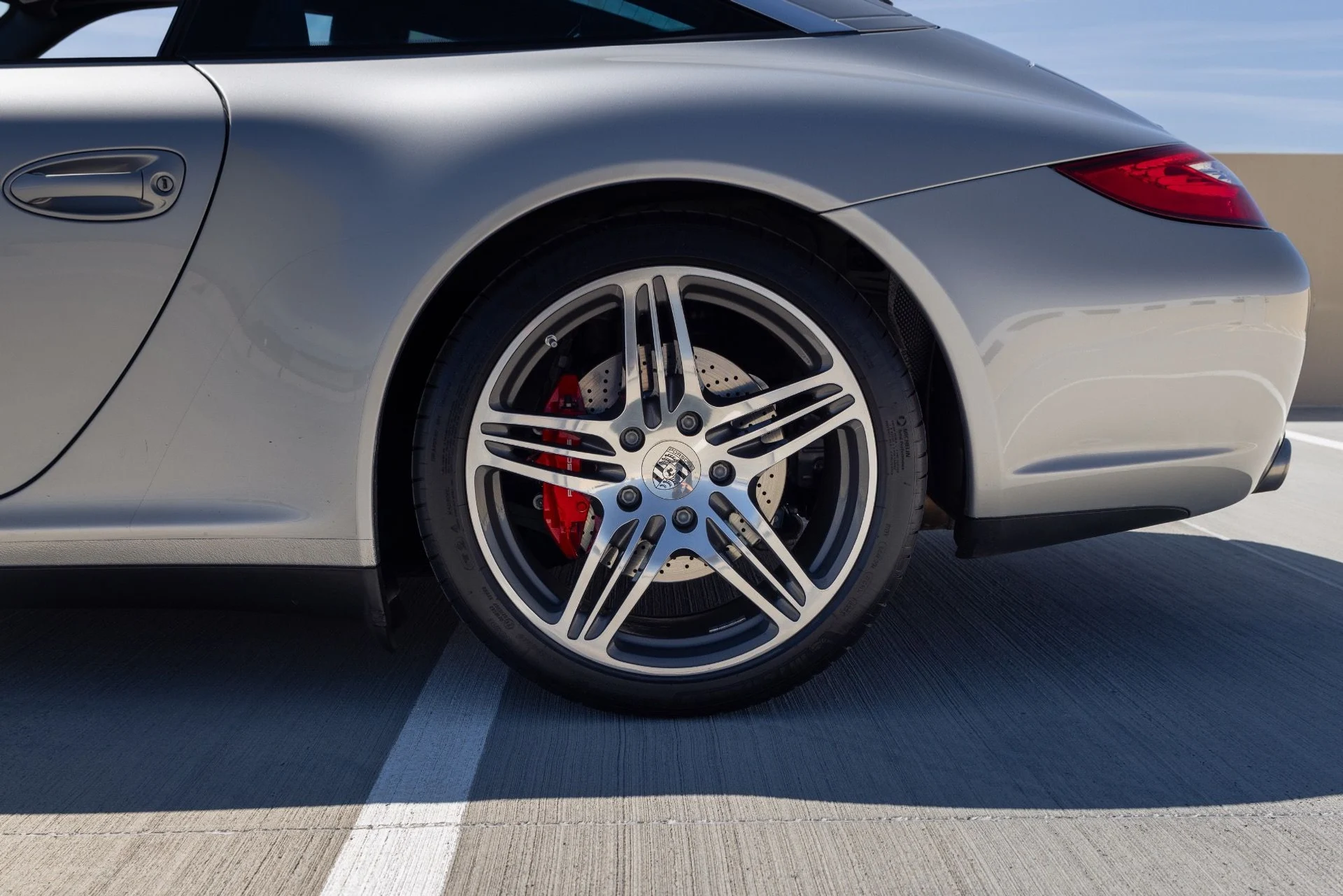 mph014_833693342_Used_2010_Porsche_911_Targa_4_S_1775765317_2523868ad7