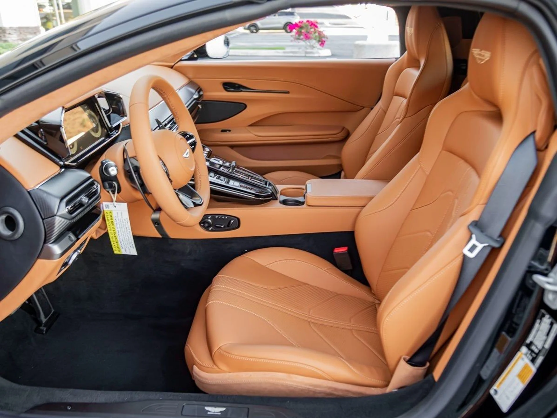 mph014_847318880_15_b2dc792730