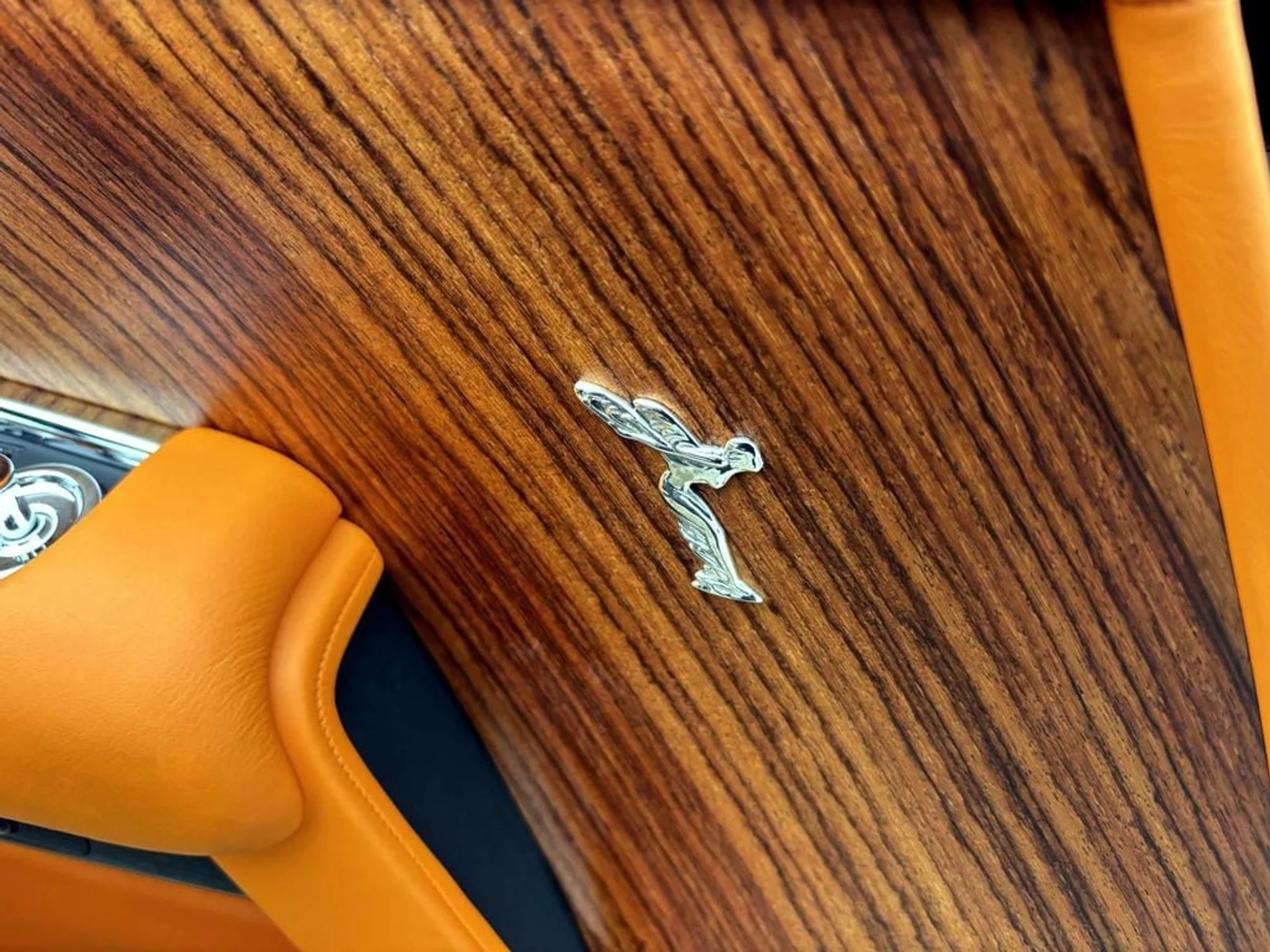 mph014_849094919_3a8d41c6adfd5813d1af6dbf7fc149e9x_f3a2b97649