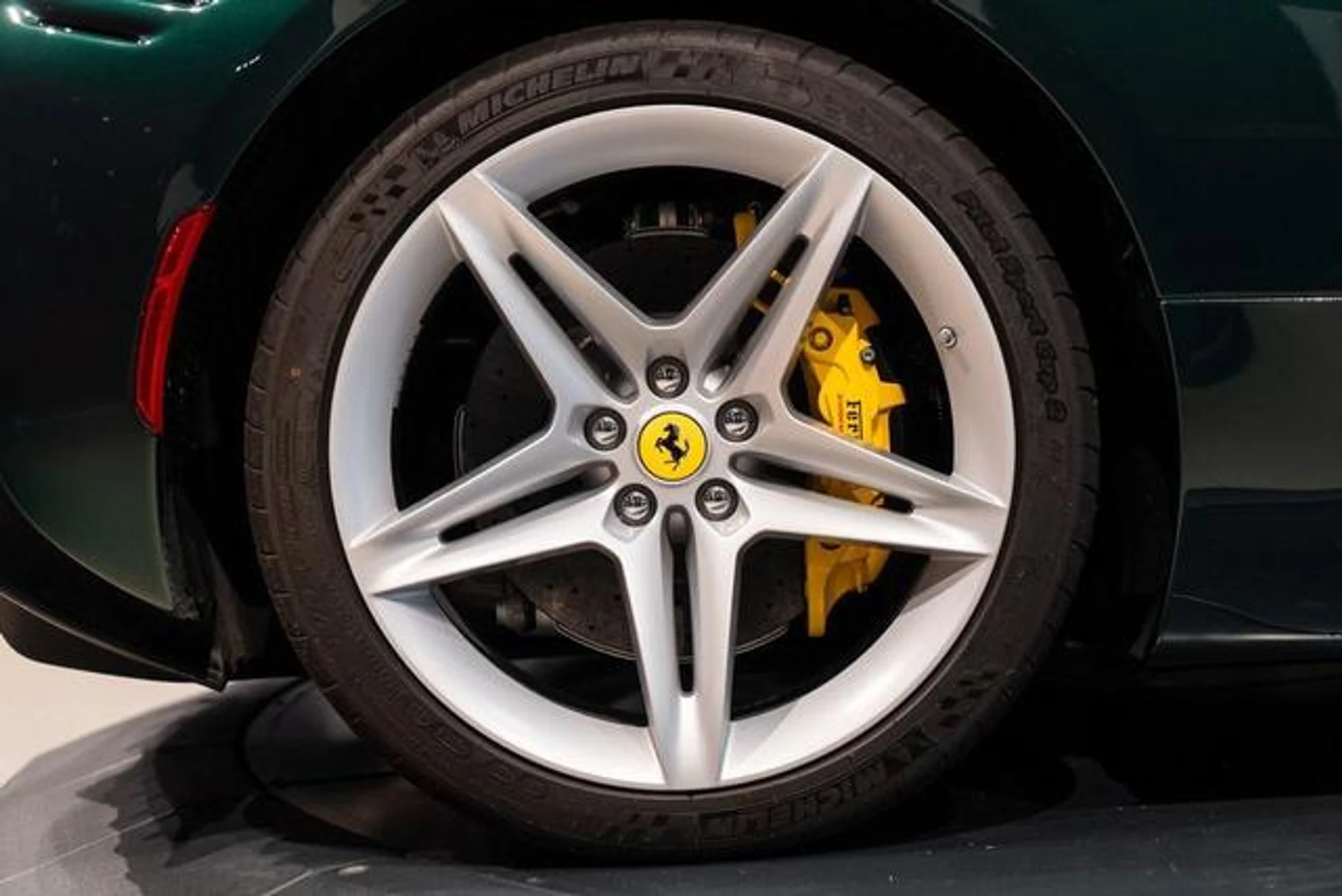 mph014_851271305_7_V_Qec_O8bwod3_T9_IZ_Yk_H_Prm8w3_Q_a431e26eb4