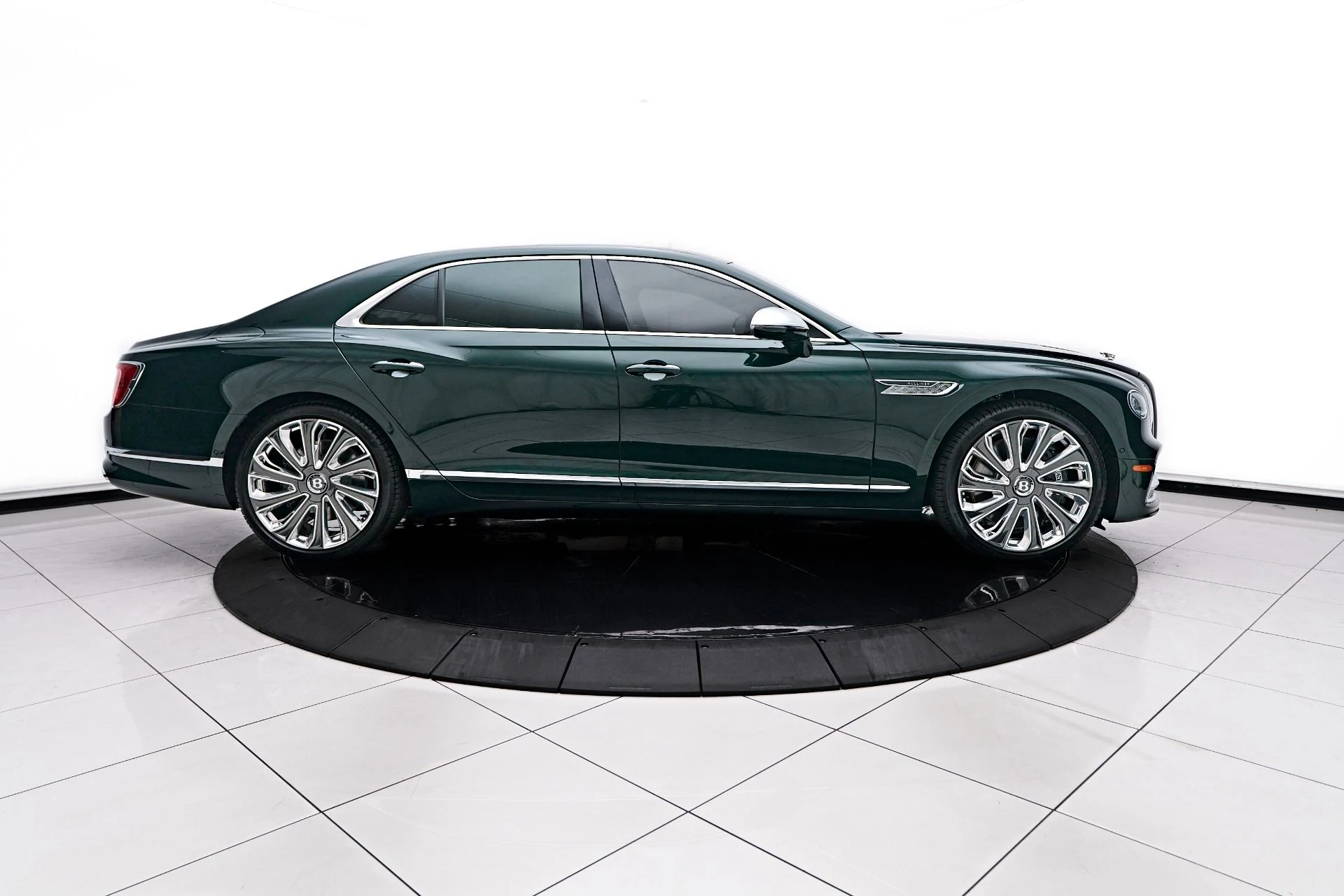 mph014_854108216_Used_2024_Bentley_Flying_Spur_Mulliner_W12_1756173316_38bec3735c