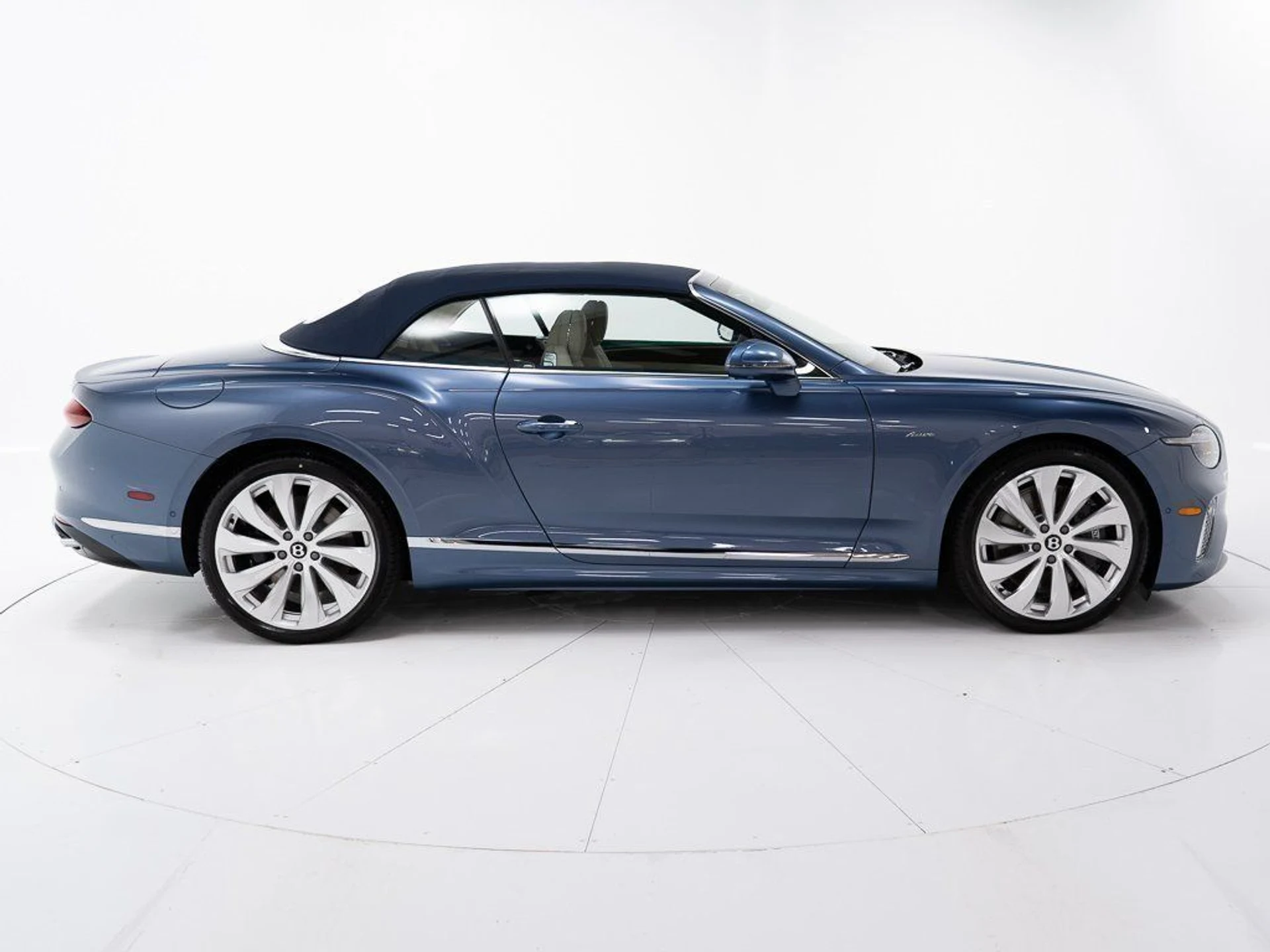 mph014_854145014_7fa124e5f0de65a14d33fd9fb2022013_c4daf2477f