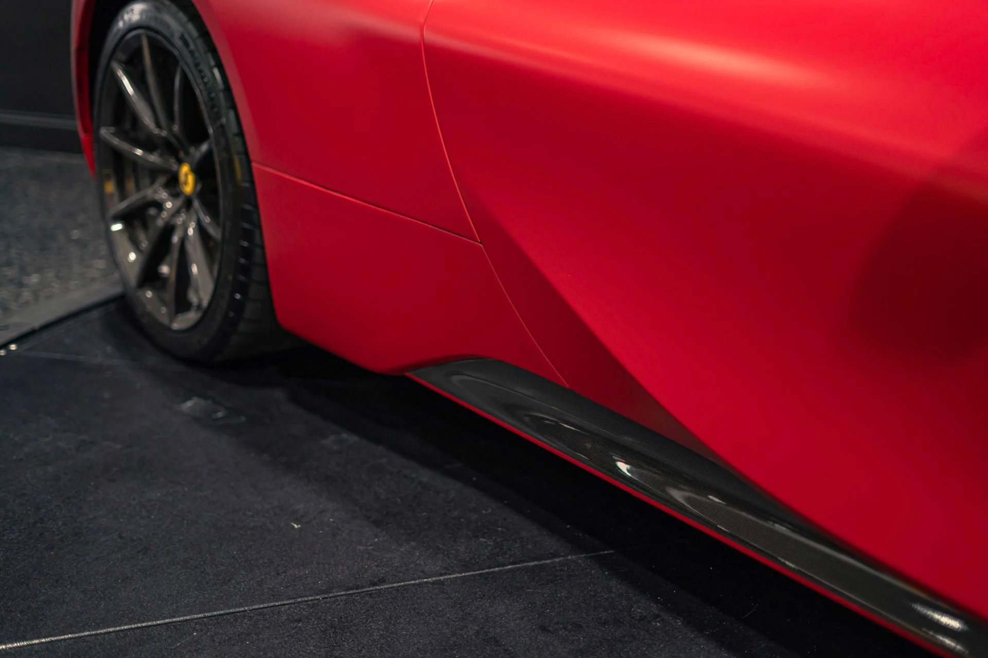 mph014_854200436_Used_2024_Ferrari_SF_90_Spider_Tailor_Made_Atelier_945000_MSRP_1777927914_ee394bc442
