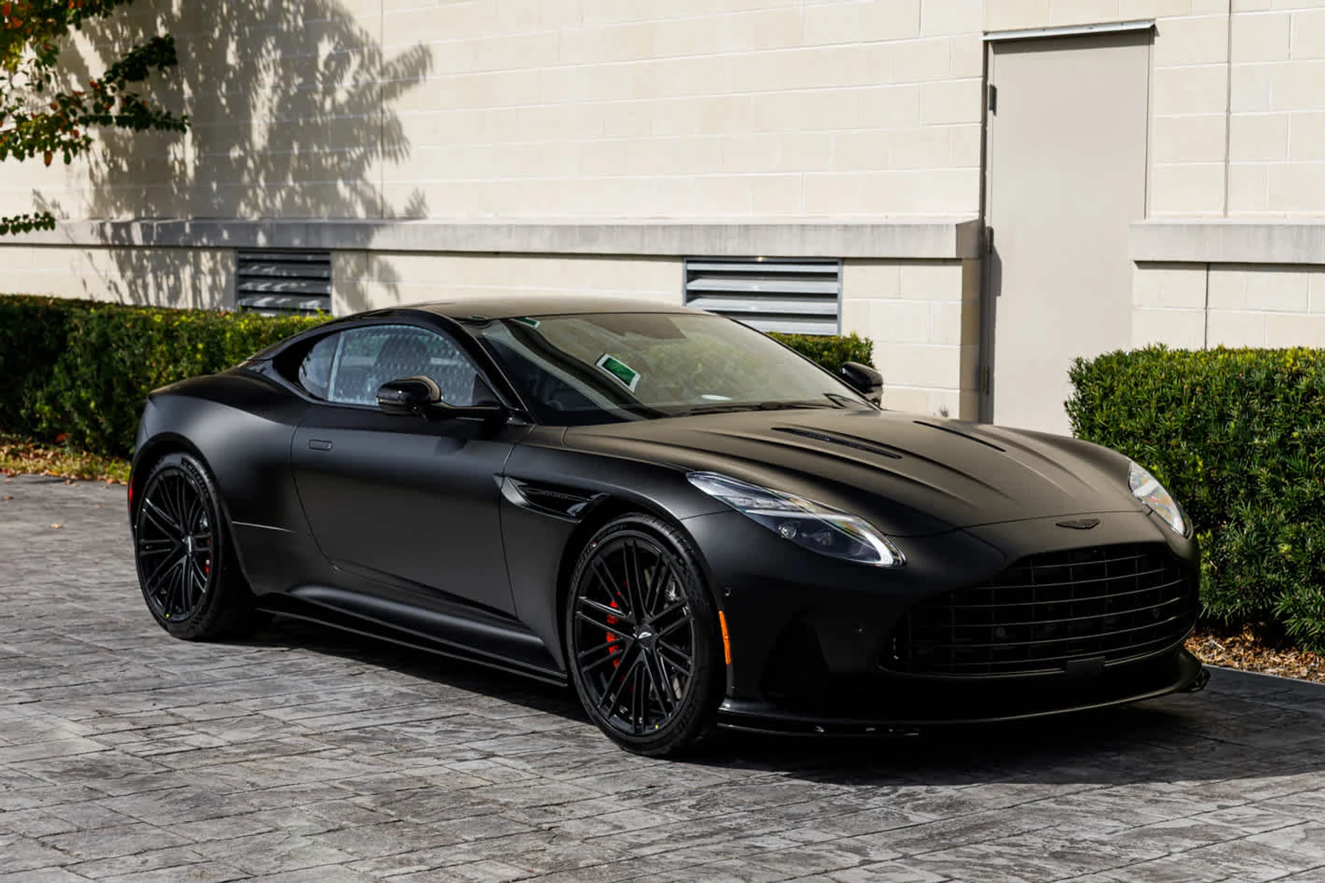 mph014_855928736_15_b51eca3db1