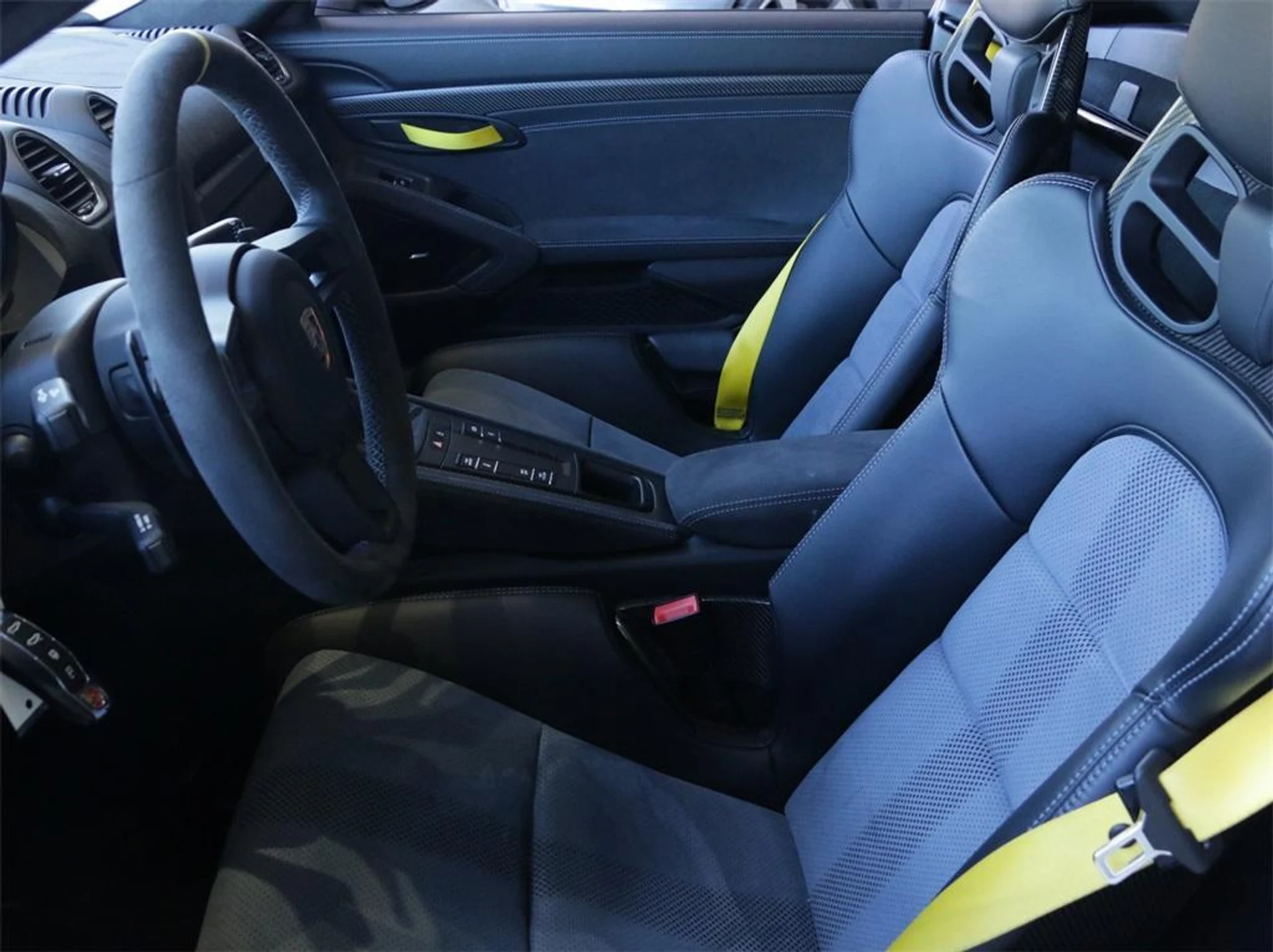 mph014_858410882_x_Vr_G_Ga_Ld_GP_3j_Zni7_46_Y_Fi65j0_a48d4b174e