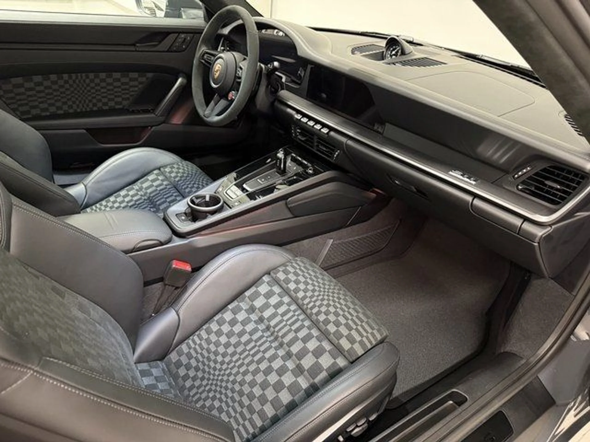 mph014_858681222_a708848d3ecd6c3fe39fea2f7a98986b_5c4f23caaa