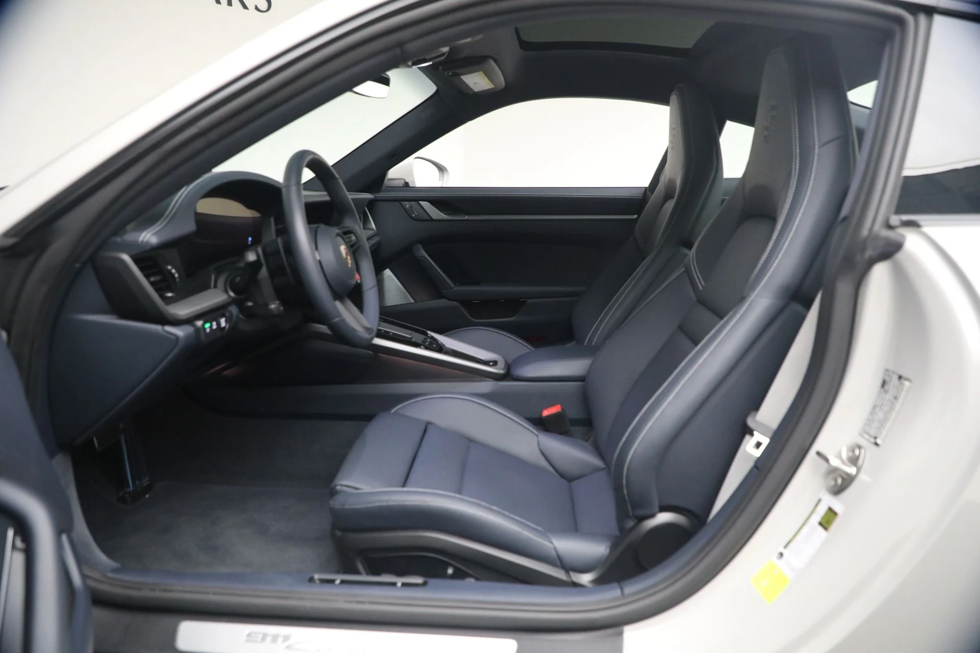 mph014_861298021_Used_2025_Porsche_911_Carrera_S_1774555687_6135ca5eaa