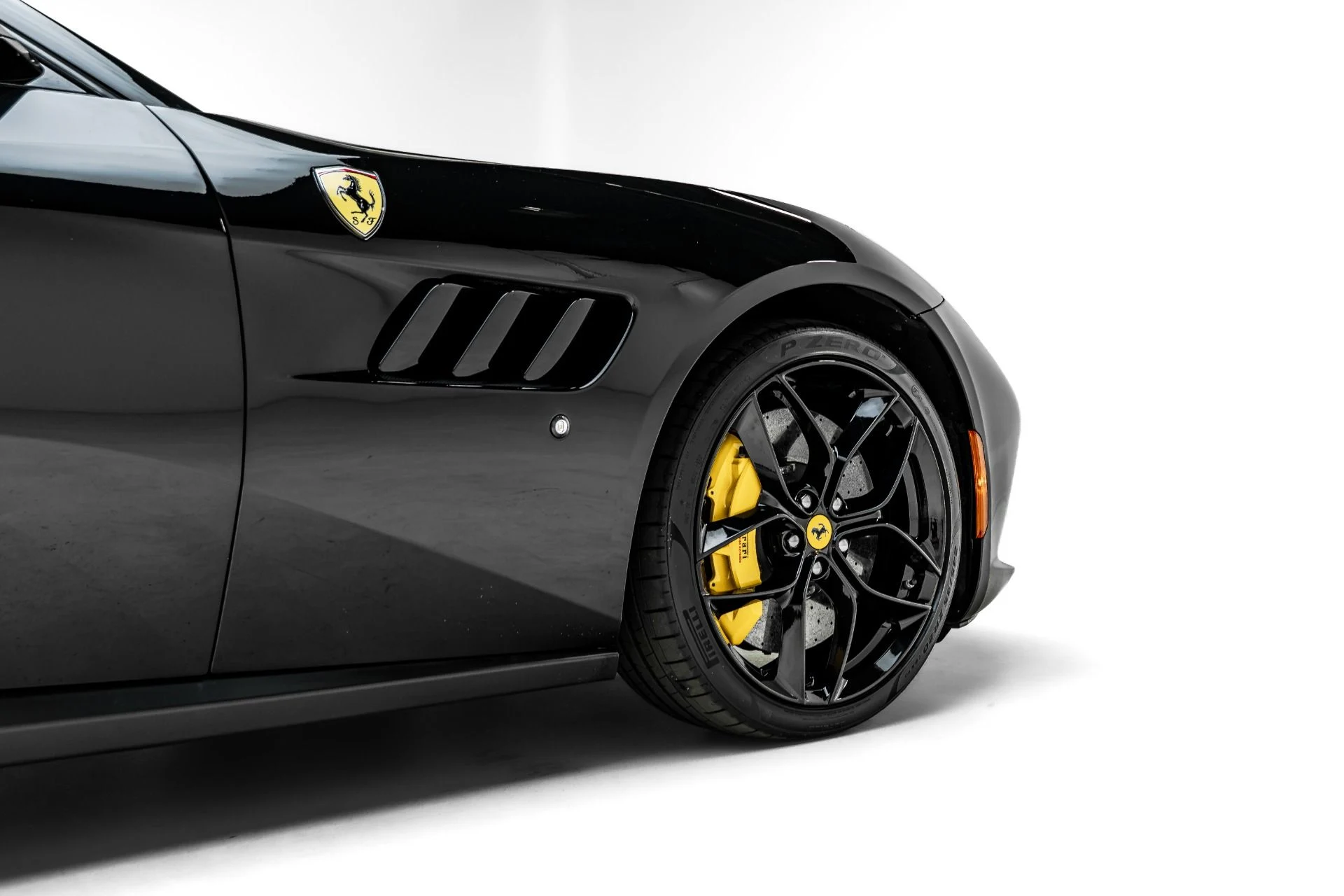 mph014_869961788_Used_2018_Ferrari_GTC_4_Lusso_T_1783036199_da774525e1