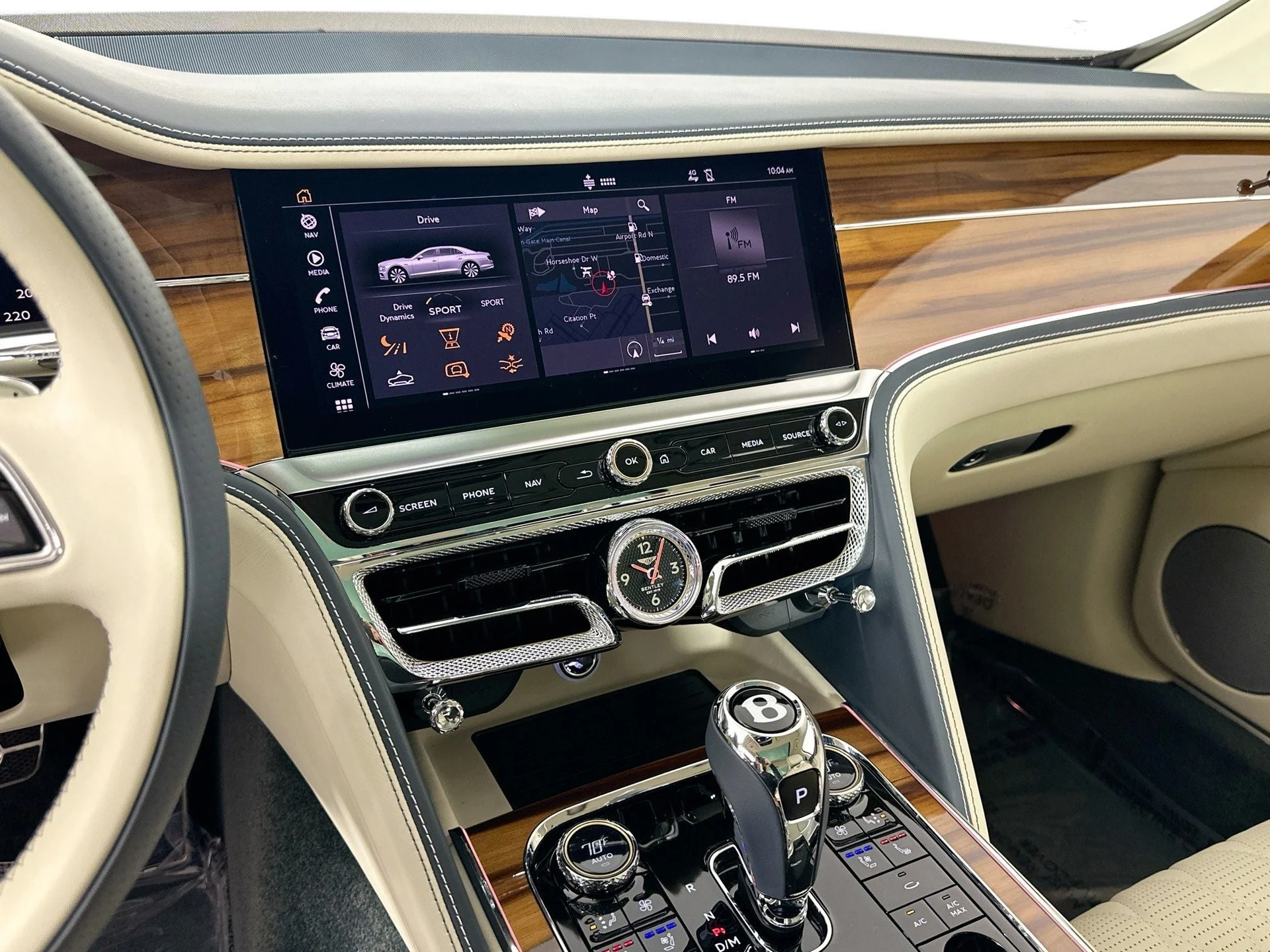 mph014_870040691_15_7ad6d45ae5