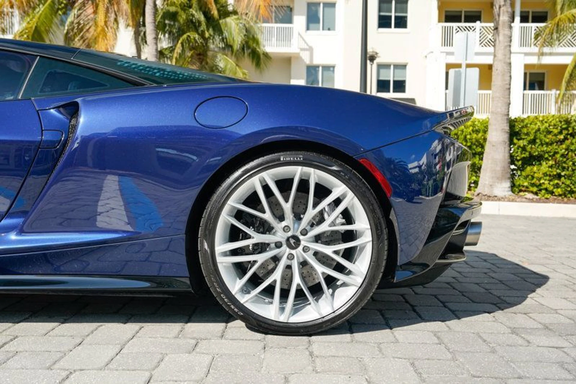 mph014_875597415_22986930_15_800_e8b62d6875