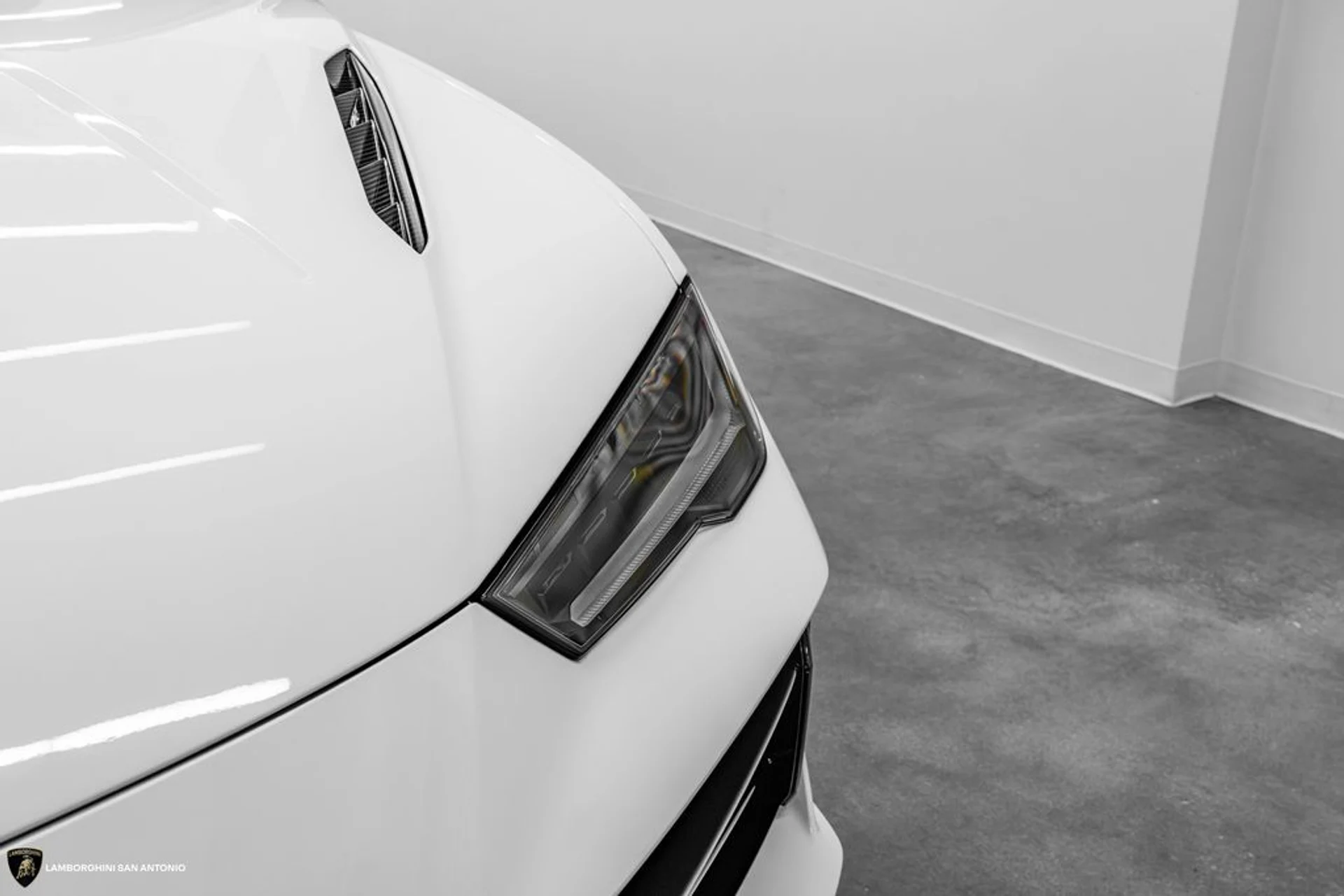 mph014_877011098_a6a4e852162c84acbc7b29c18a85d6ecx_27268f2dca