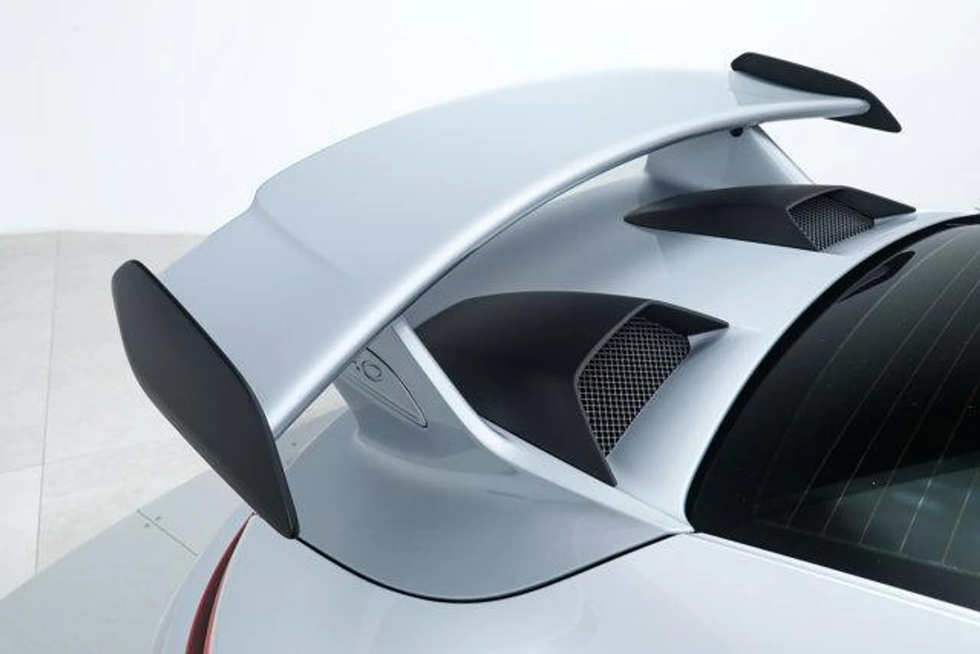 mph014_879767132_I_Xft3_UQ_Ng_M1_Cl_5_Uhq9r02_VF_0_OQ_b3b257ac2c