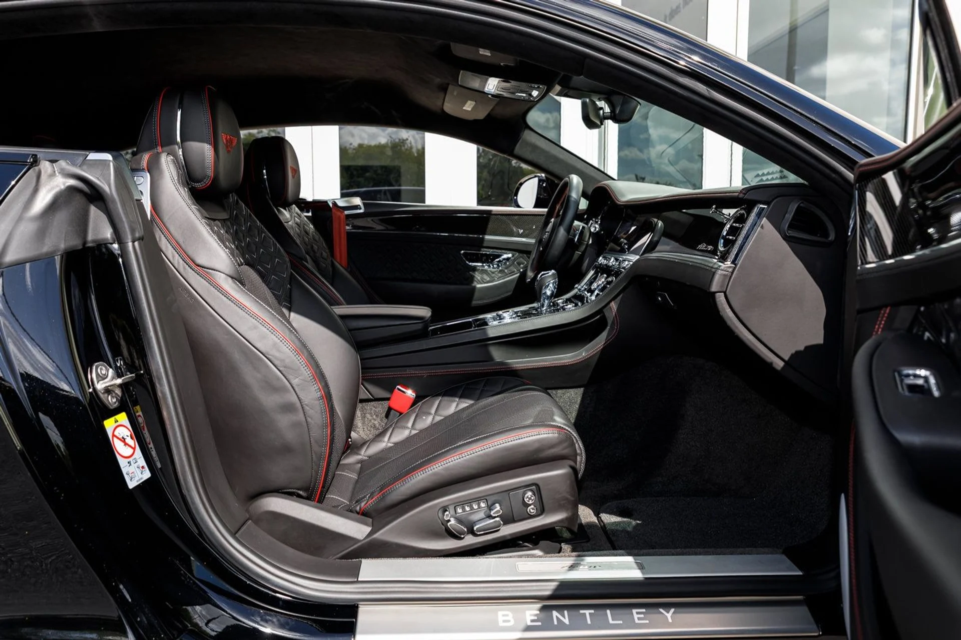 mph014_883249297_d8e11aea01031eb49711f5cf7184f2bbx_b9bcf1d69c