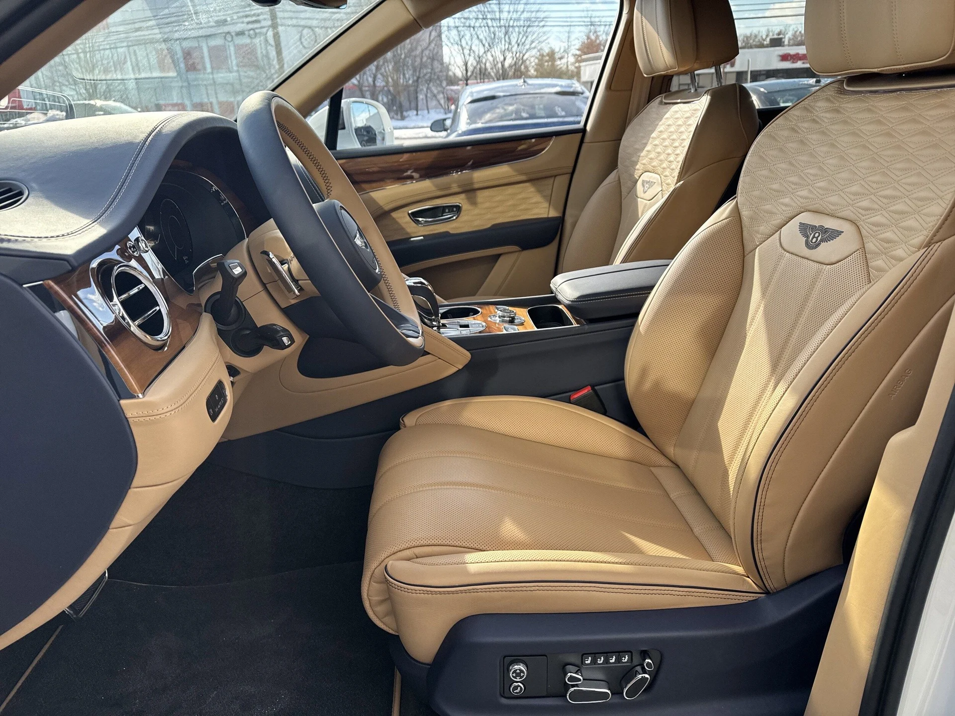 mph014_88448173_82a5c73d1dbf39ce5f595fb611e954b3x_e6201a156d