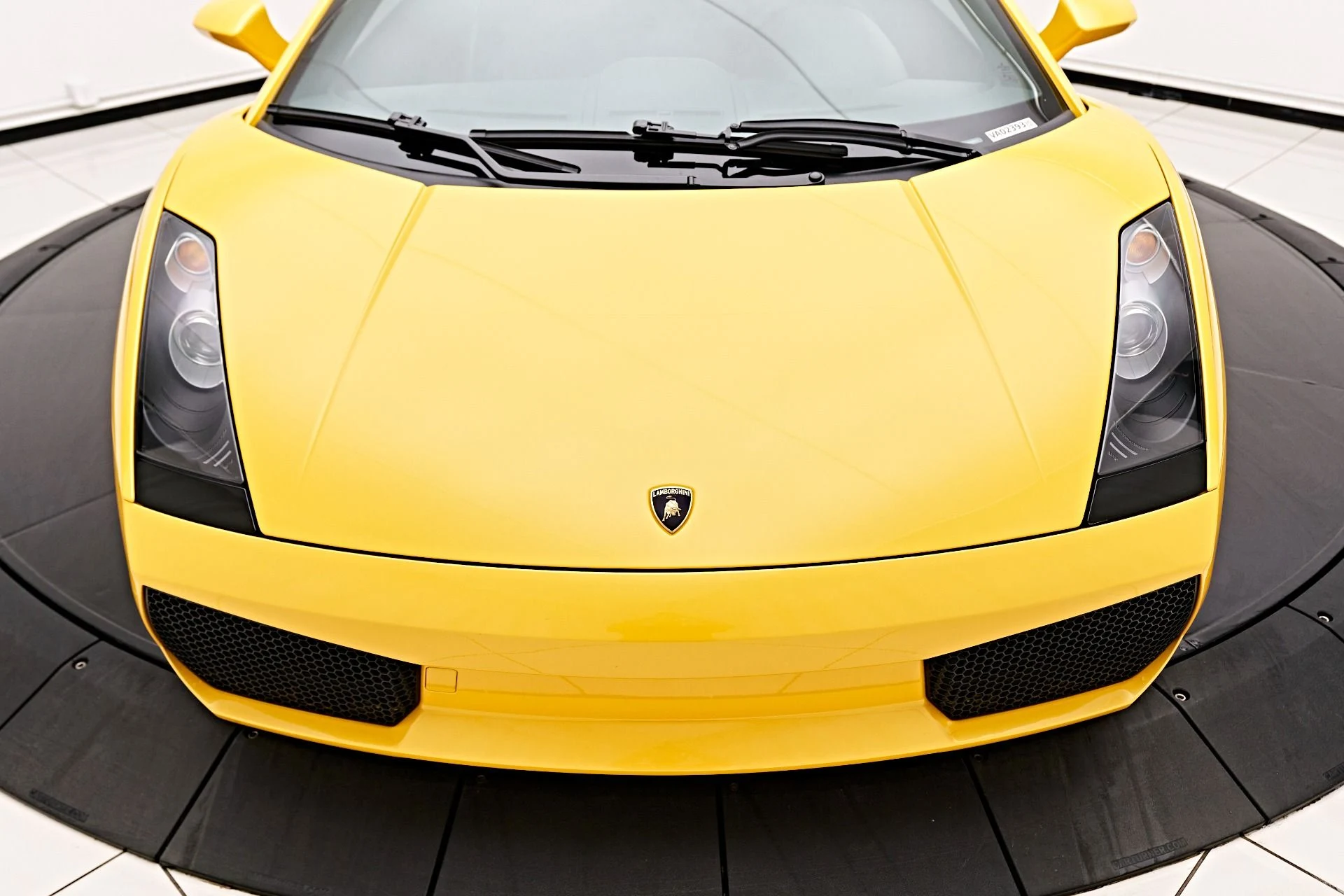 mph014_884817155_Used_2005_Lamborghini_Gallardo_1703127301_2b93825fed