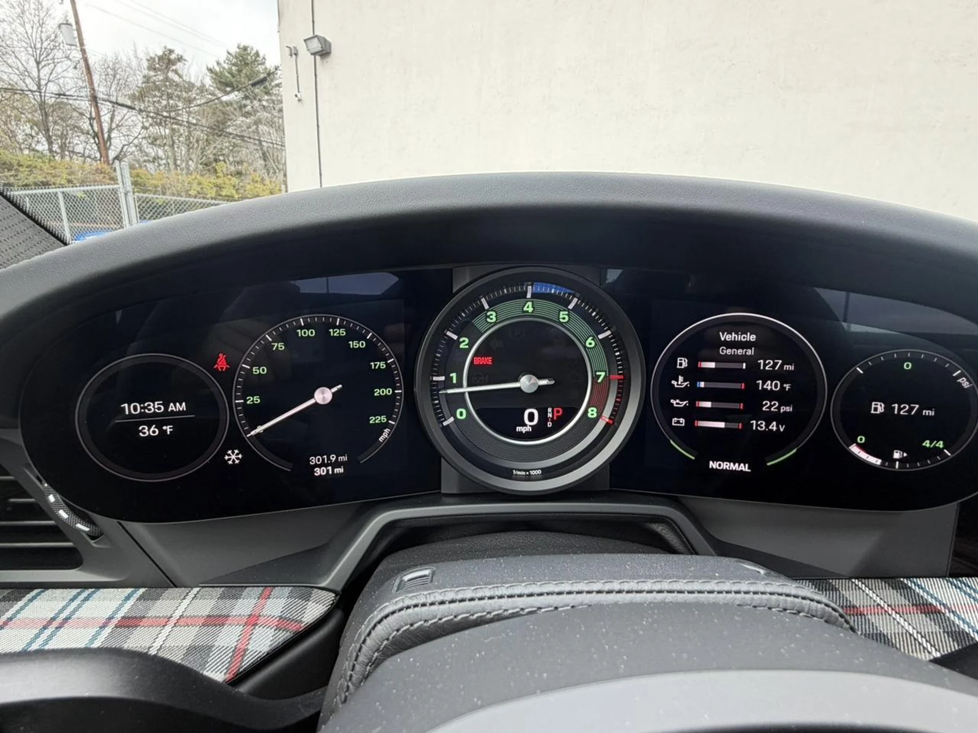 mph014_887637432_f016b1957fdeb487d8dbd71ae5db68a2_82cea10fb3