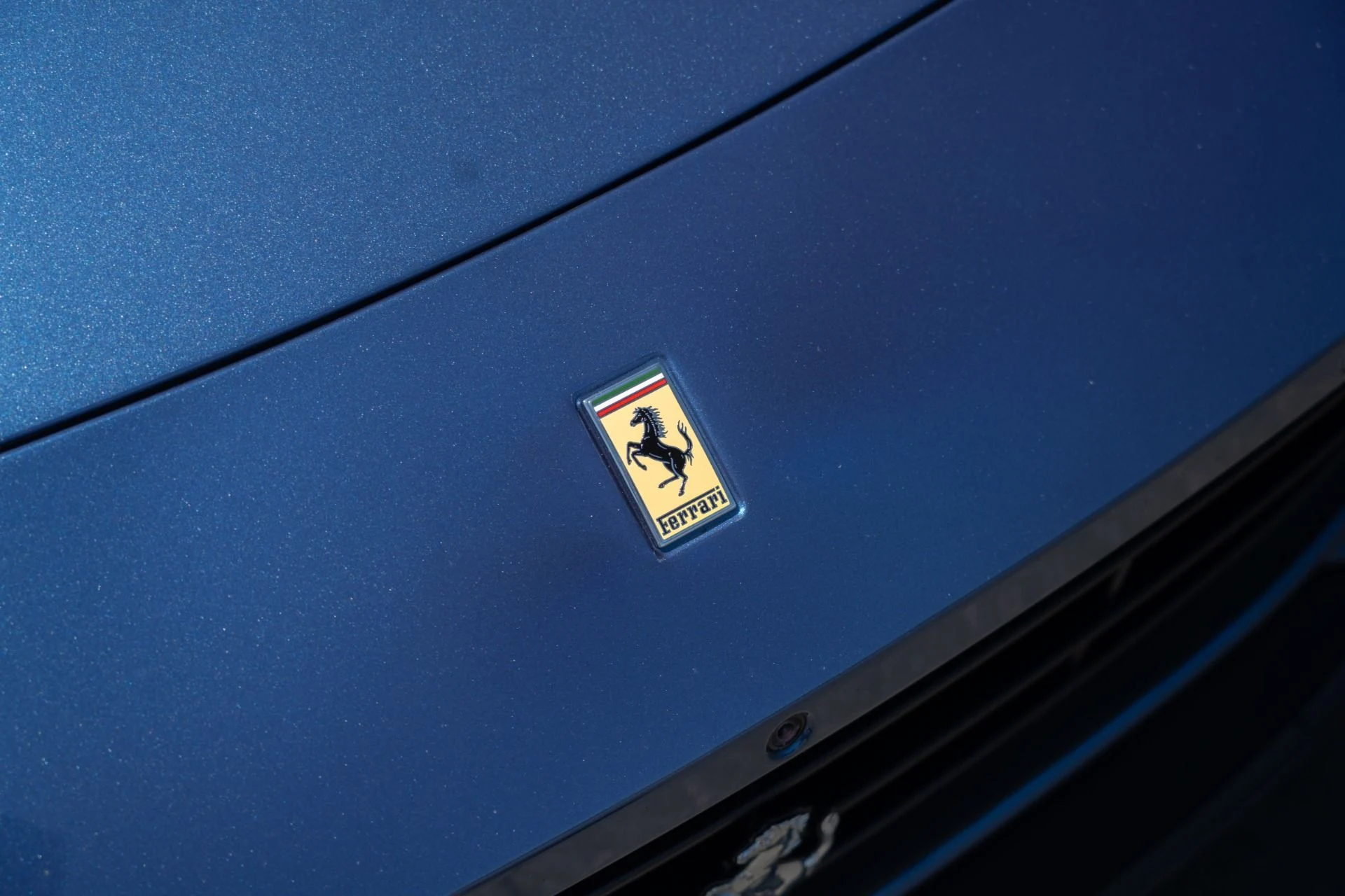 mph014_890528149_Used_2017_Ferrari_GTC_4_Lusso_1755302053_b6e6ff5cf6