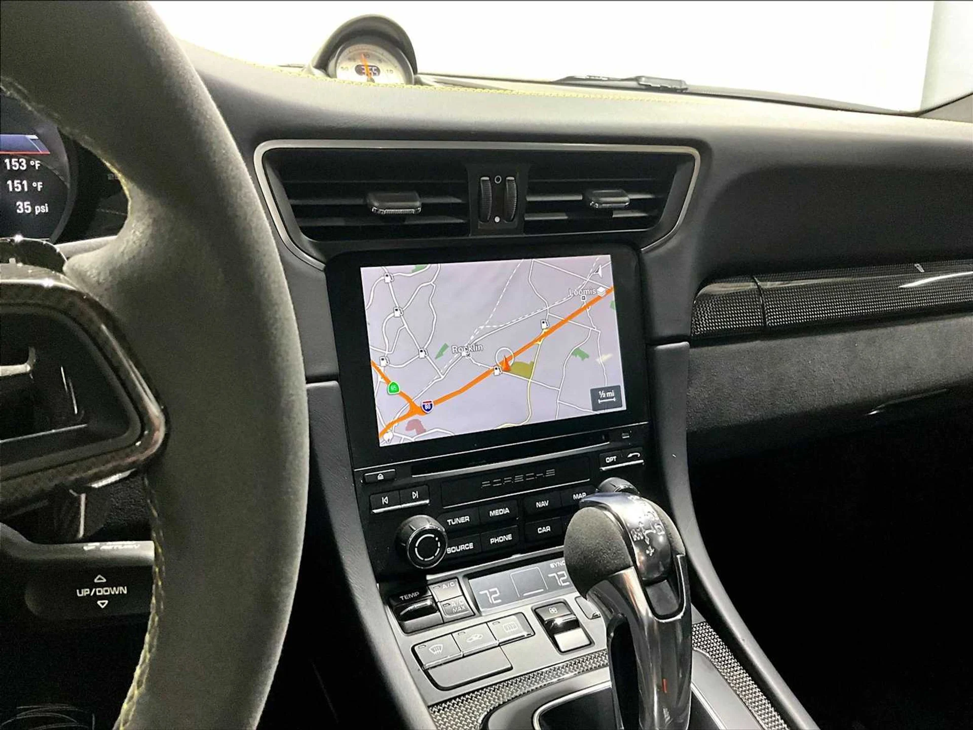 mph014_893476106_1d7dd4b192d84785772e1b7aea206d8bx_2931eab00a