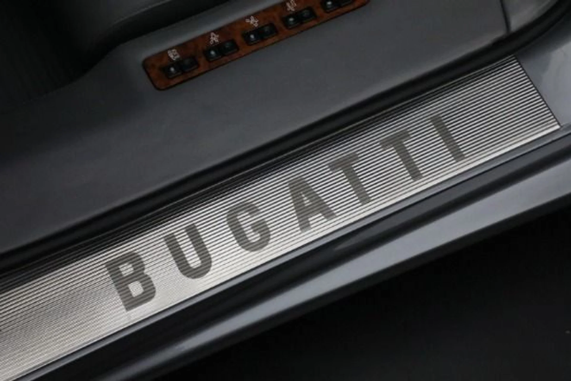 mph014_898028110_Used_1993_Bugatti_EB_110_GT_961f818a10