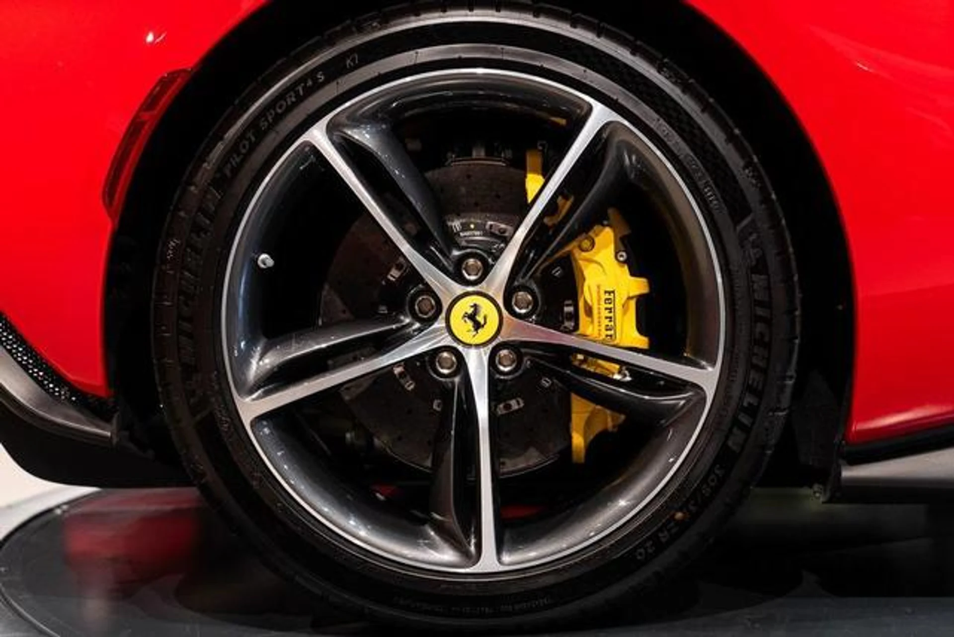 mph014_904371621_U7_I_Yo_AE_Ehq9cd_Dd_P5_UA_Dfrkac_Dg_5ea6ecb778