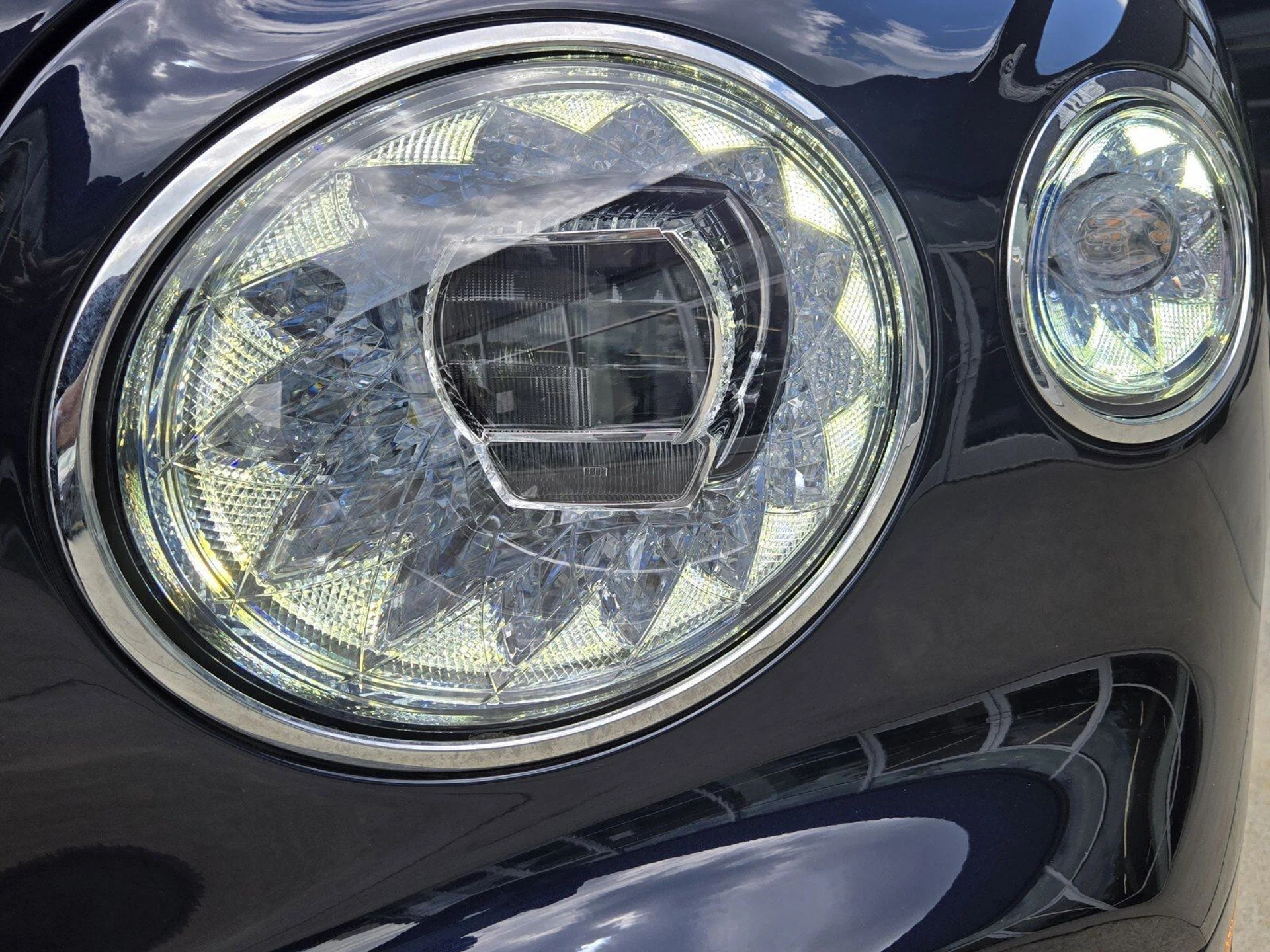 mph014_907865792_973d244afd055ce290746bd4d9d6cd0dx_aeb5675a86