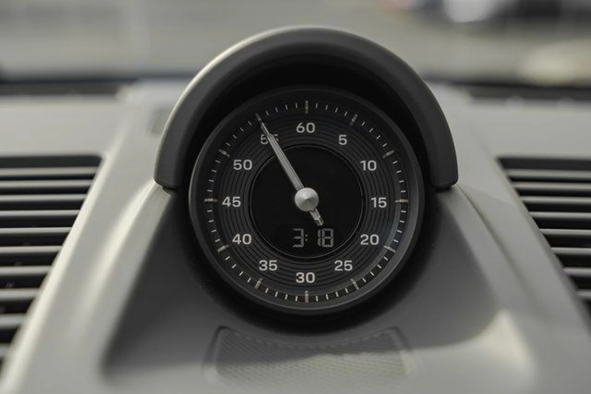 mph014_909296659_0ea944fc7c67b6e87919aaa6d5e5c580_820a575e63