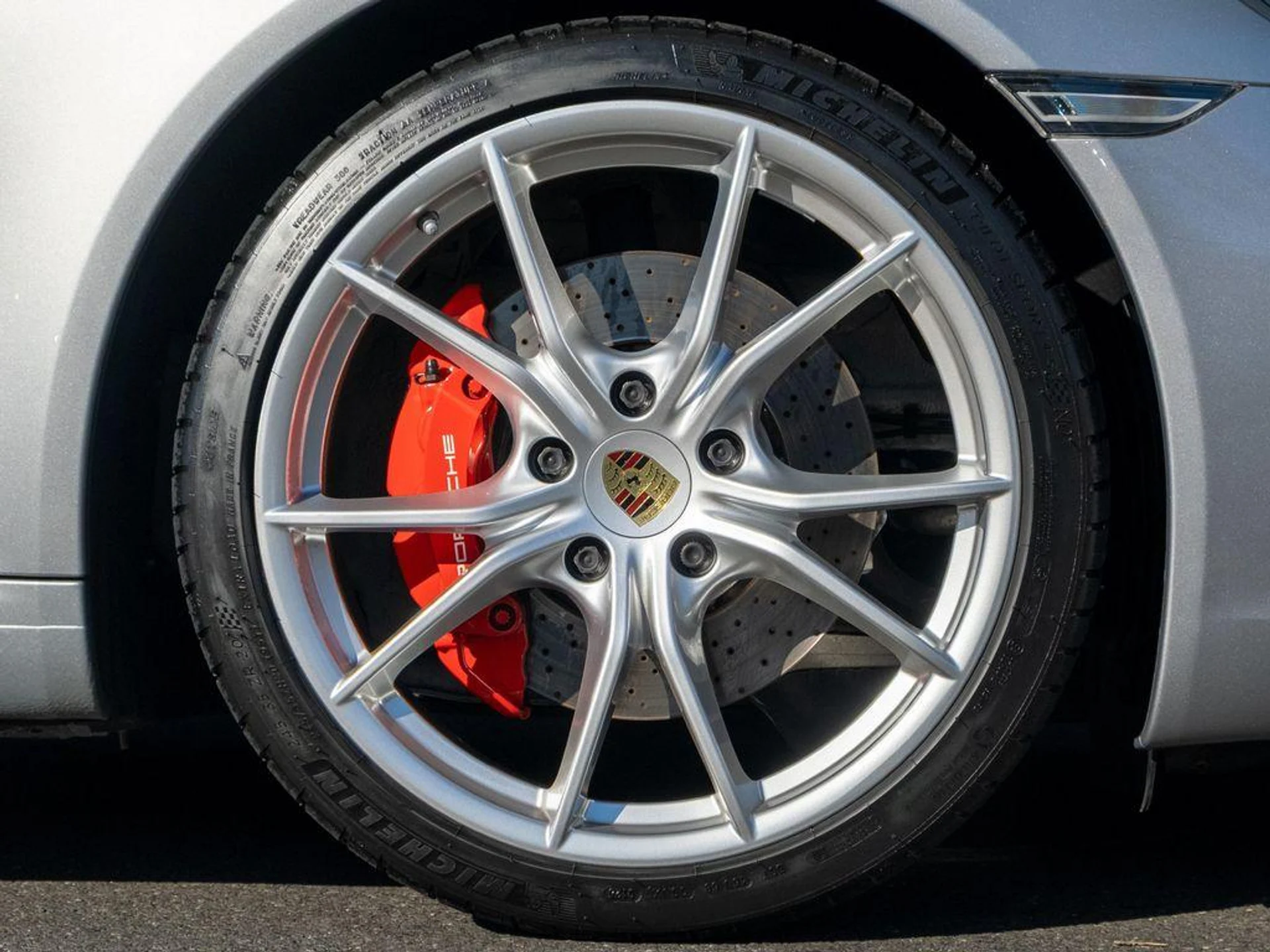 mph014_912262906_R_Jglaz9c_Mo6u_Ix_F7o9h15hf5vtw_2b16a543db